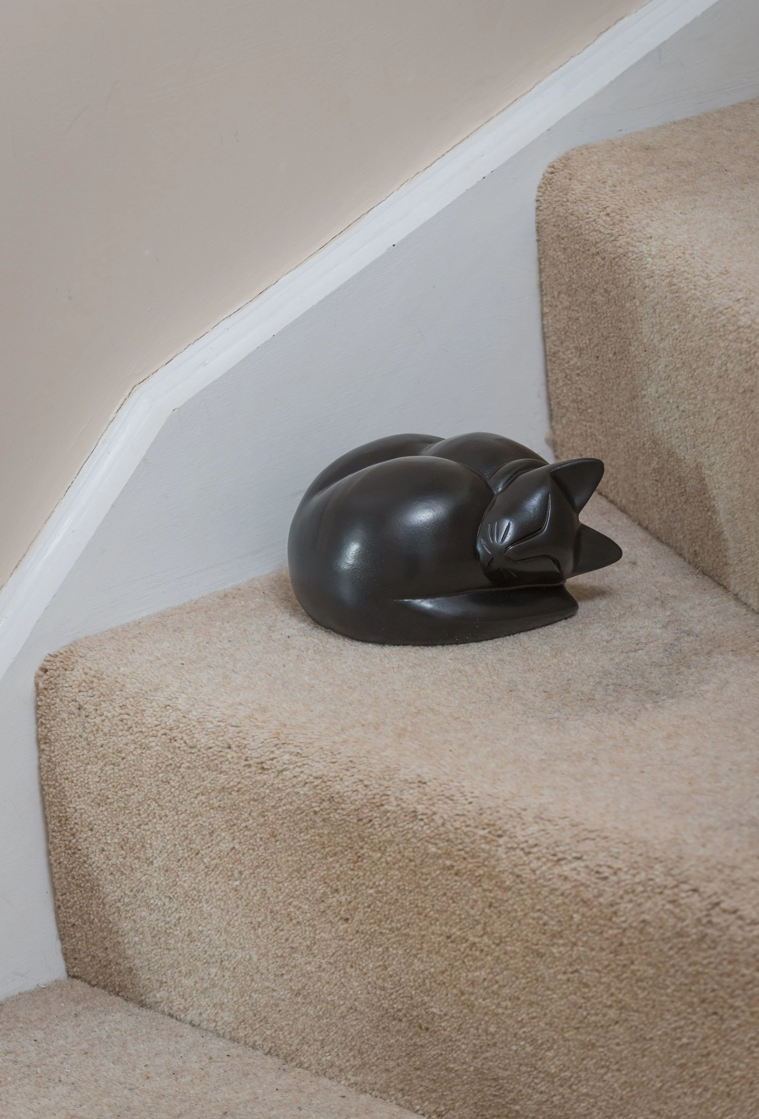 Wooden Sleeping Cat - Black