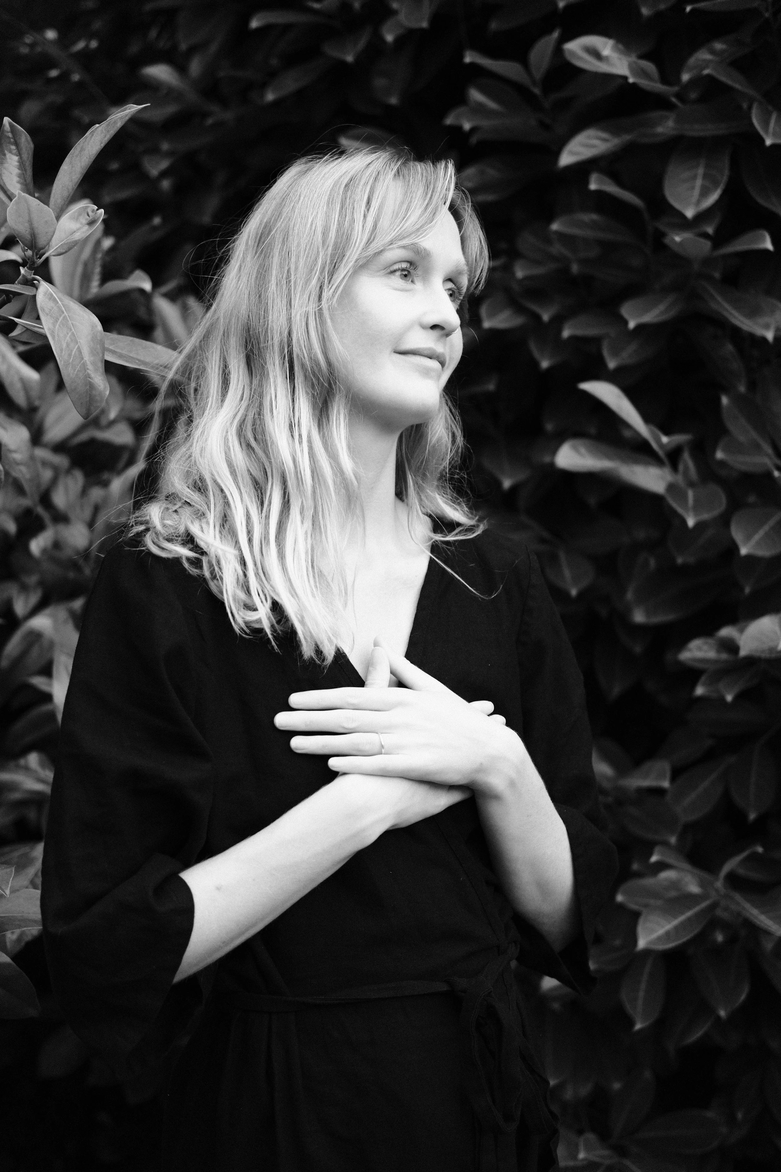 Iona Singleton Somatic Therapist
