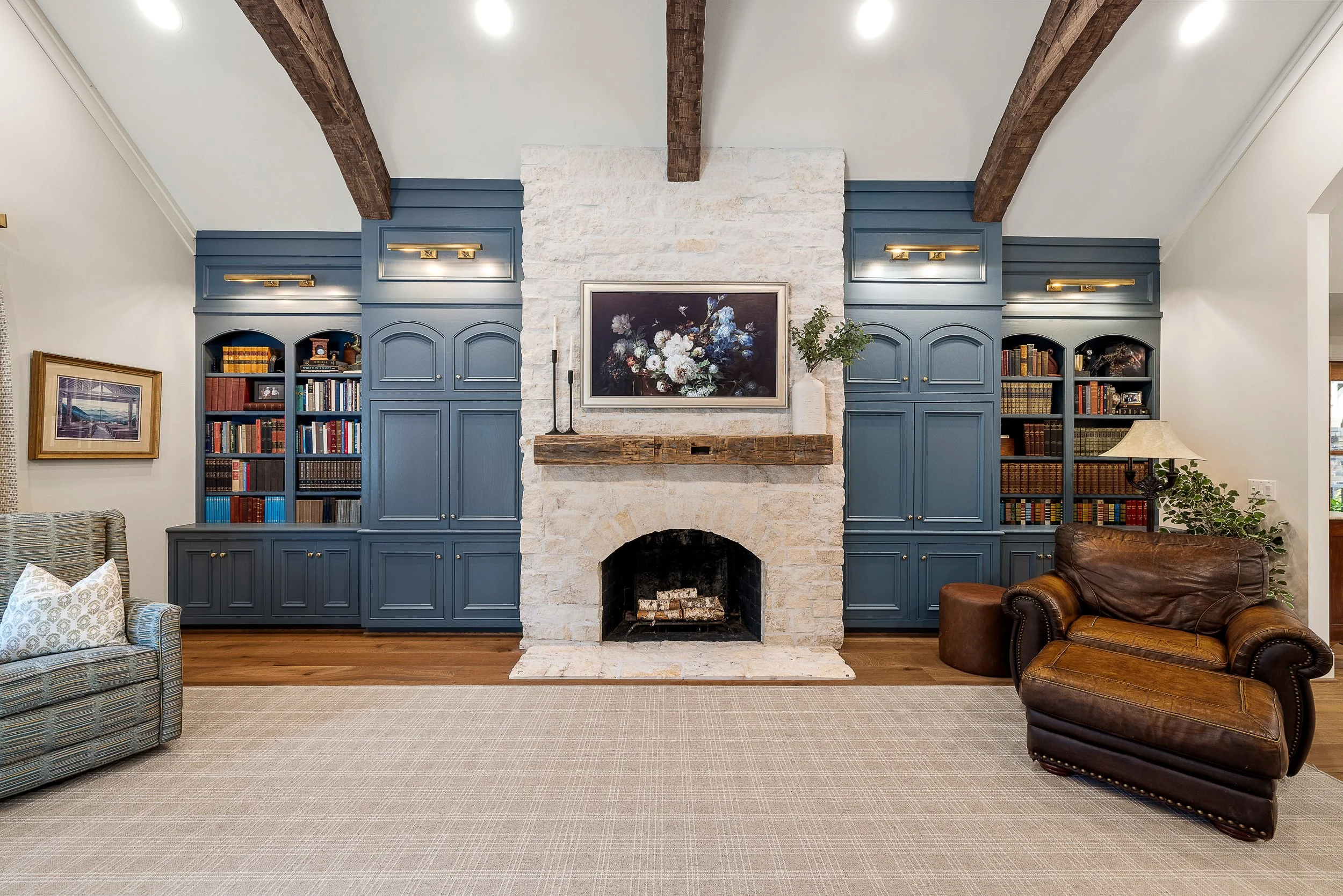 Gilder Creek Living Room .jpg