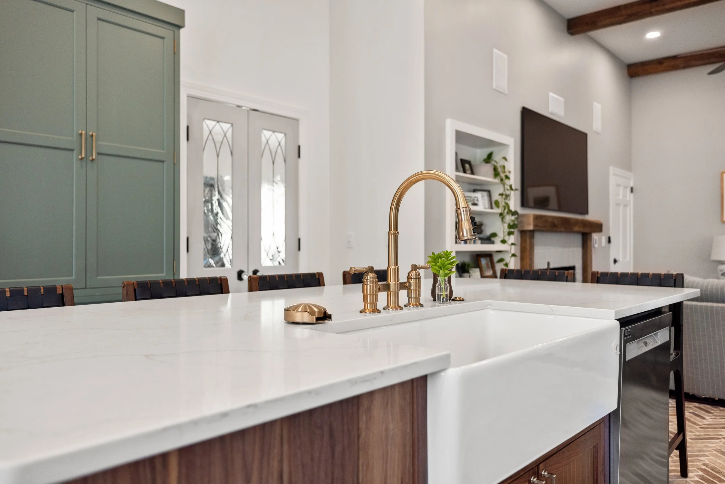 Valerie Drive - Owner_s Choice-42.jpg