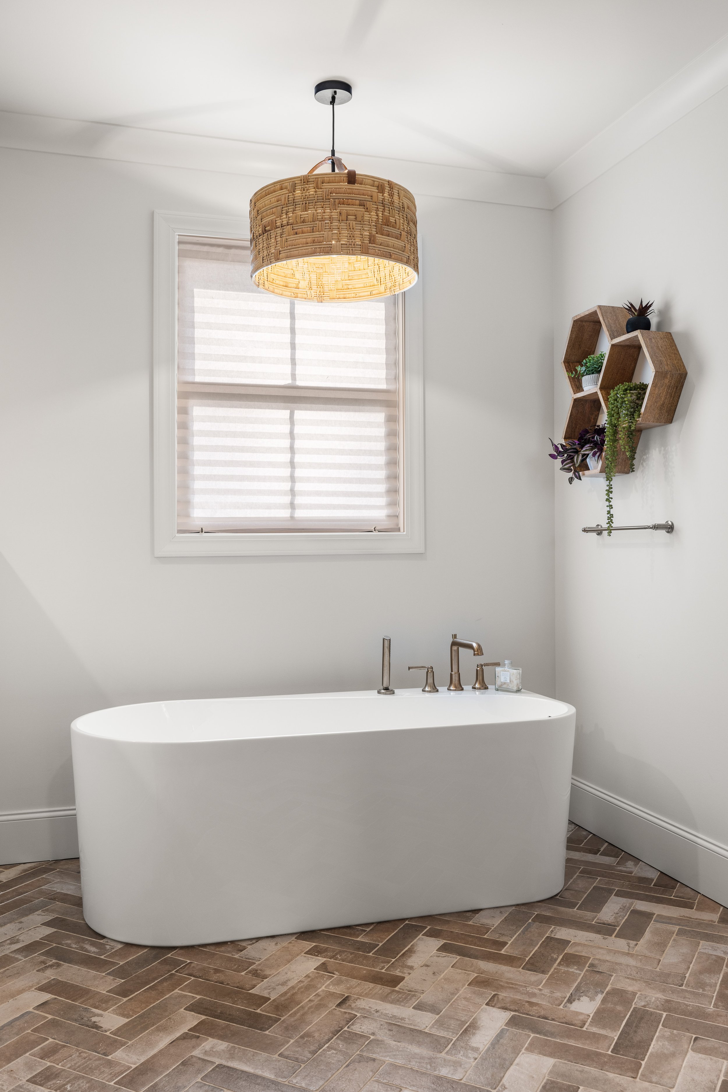 Rockingham Bathtub .jpg