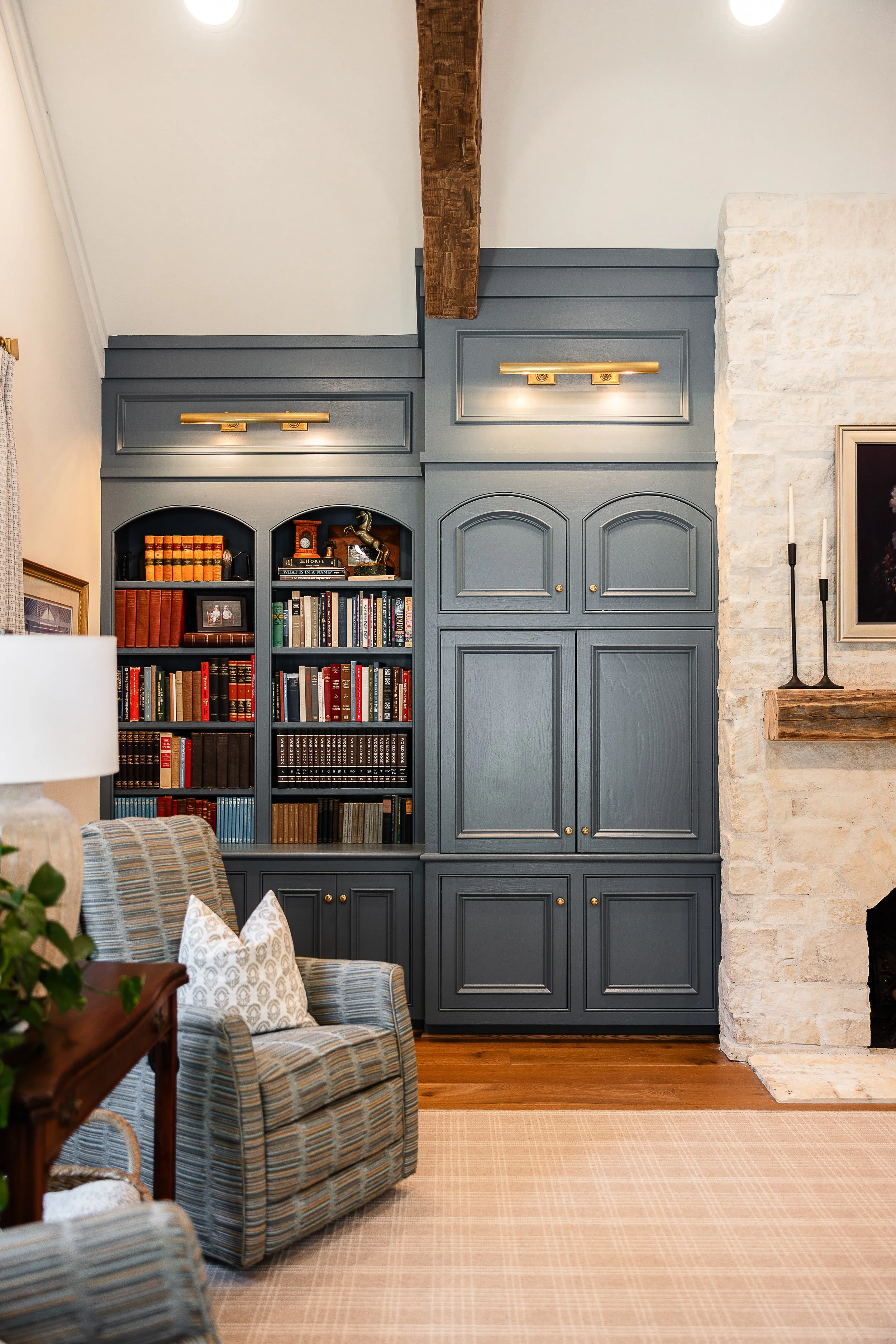 Gilder Creek Living Room 2.jpg