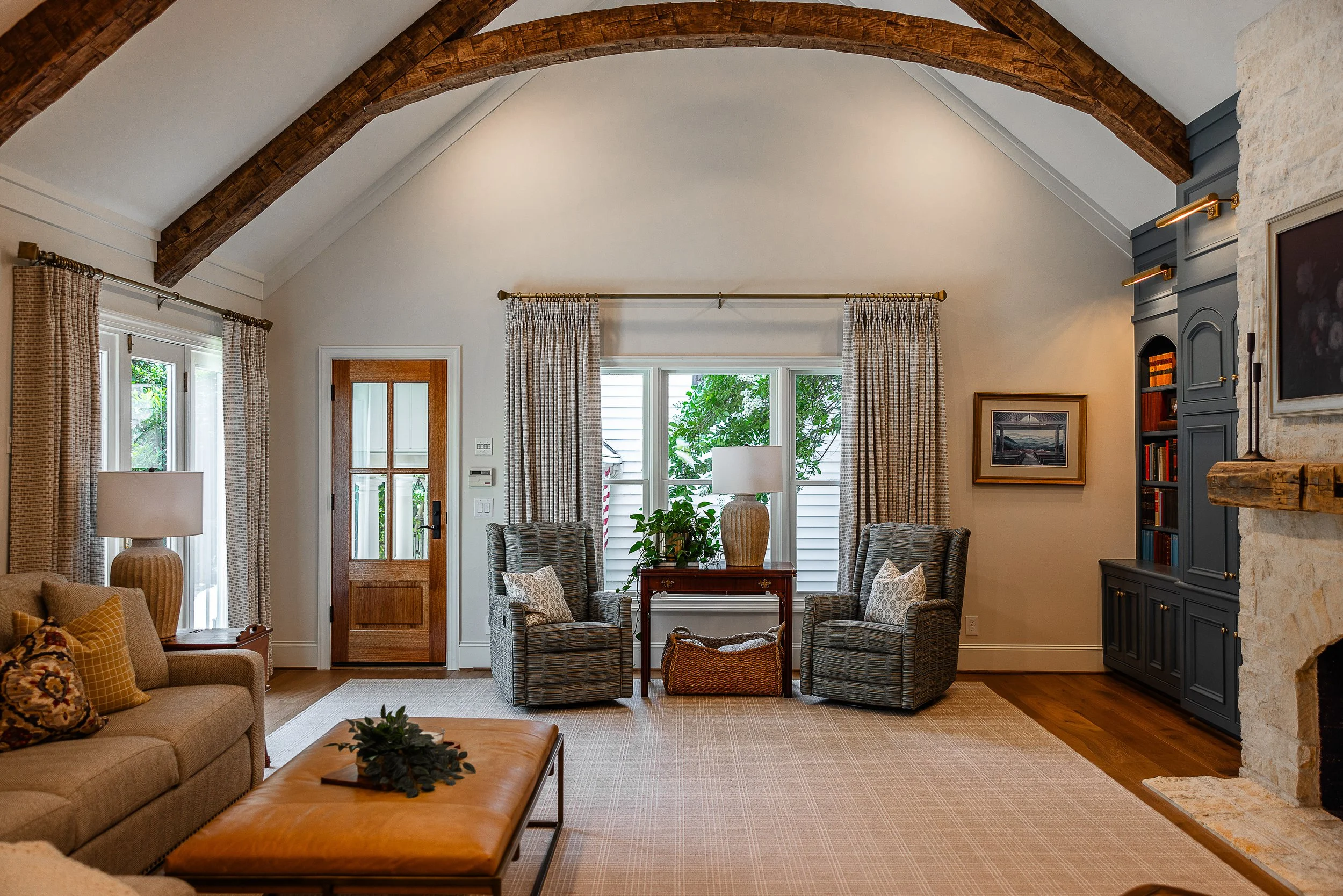 Gilder Creek Living Room 4 .jpg