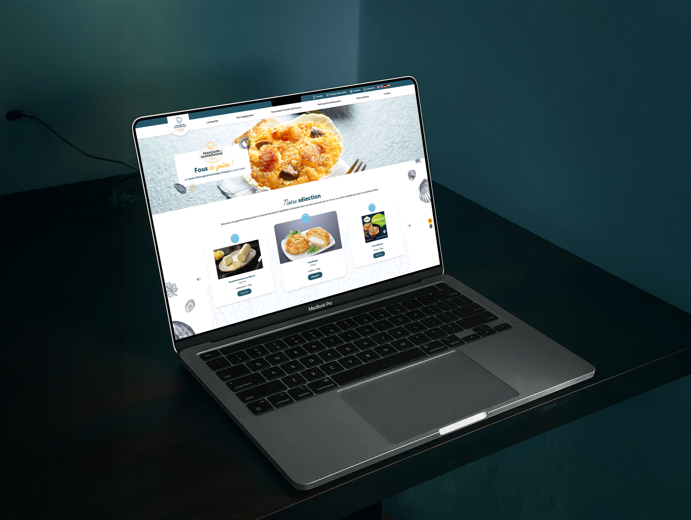 Free+MacBook+Pro+on+Black+Table+Mockup.png