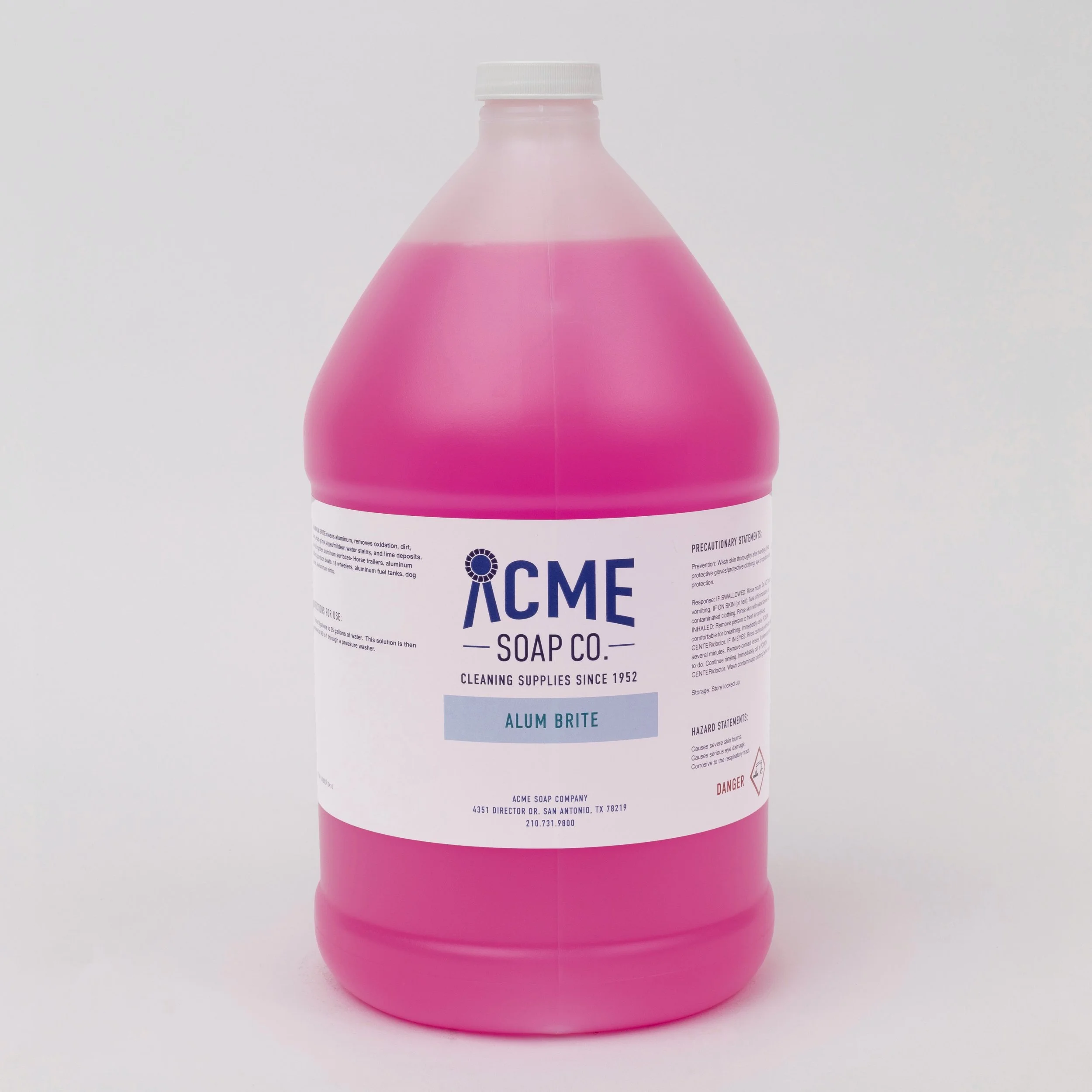 Product Spotlight: Alum Brite

Alum Brite cleans aluminum, removes oxidation, dirt, scum, road grime, algae/mildew, water stains, and lime deposits. It can be used to brighten aluminum surfaces including horse trailers, aluminum trailers, pontoon boa
