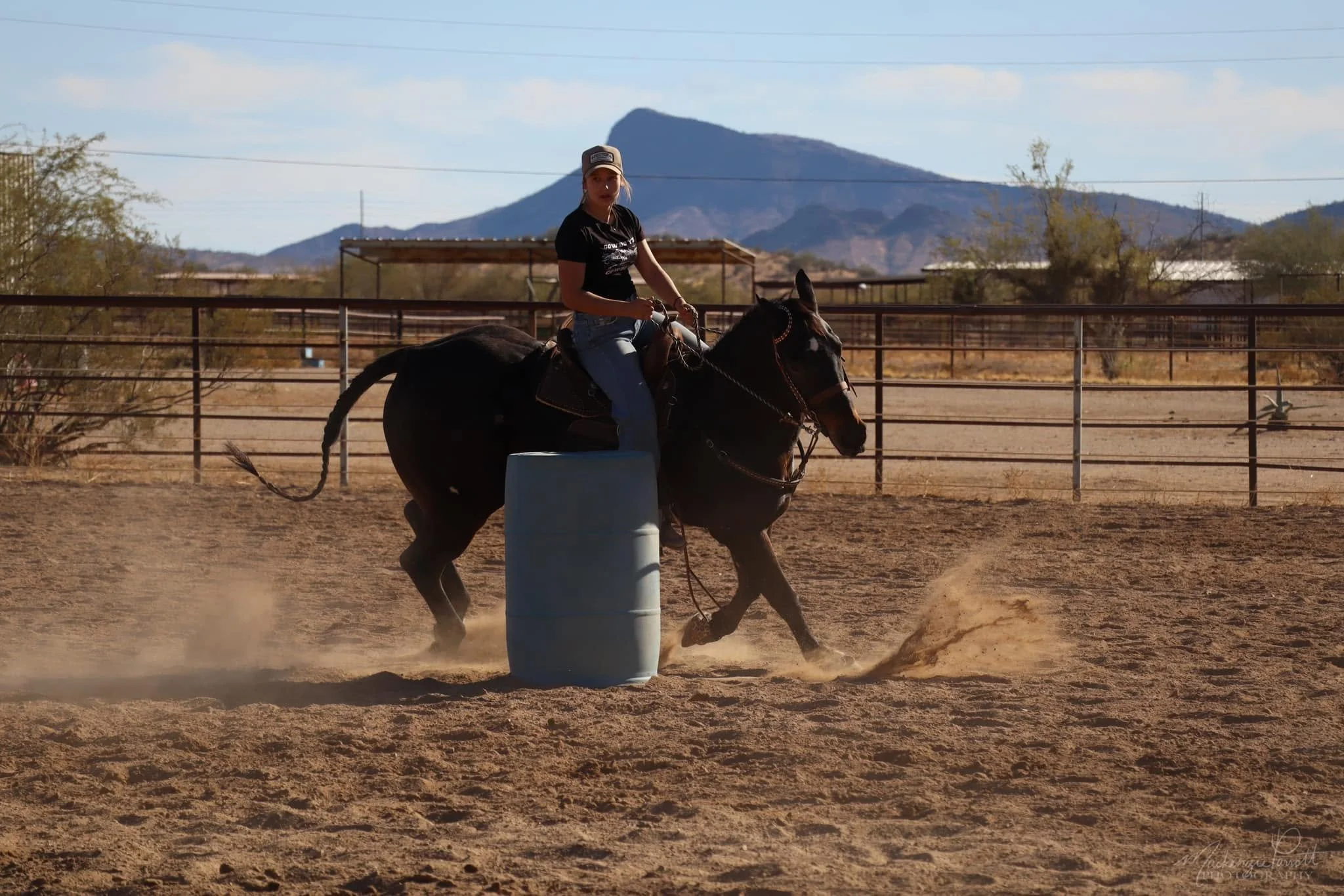 Barrel racing.jpg