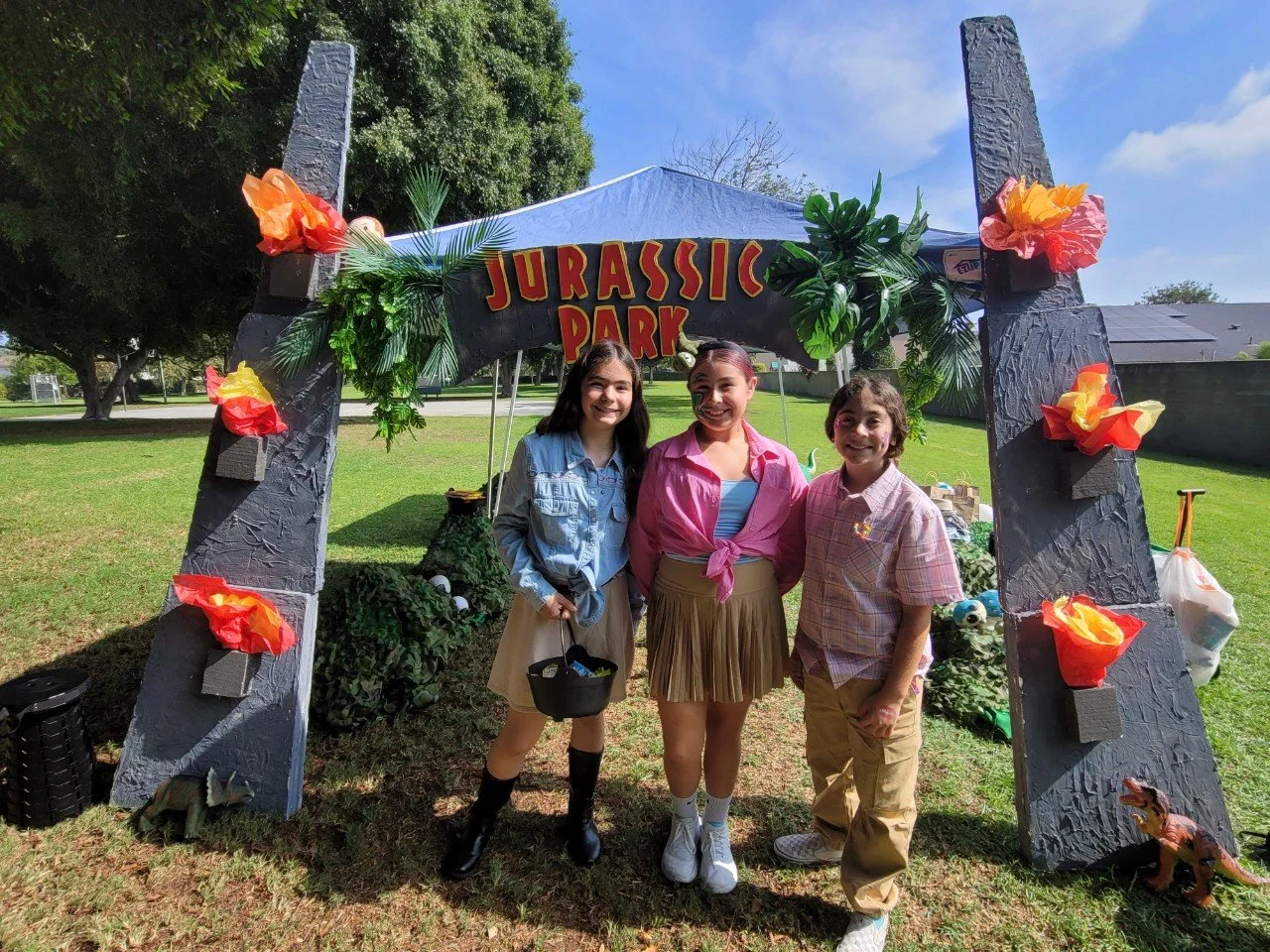 Citrus Parks Girl Scouts-25' Haloween HiJinks-72971551530.jpg