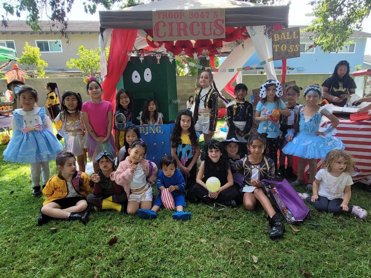 Citrus Parks Girl Scouts-25' Haloween HiJinks-72971551515.jpg