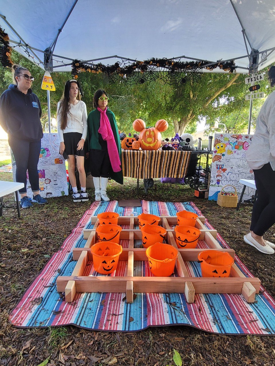 Citrus Parks Girl Scouts-25' Haloween HiJinks-72971551504.jpg