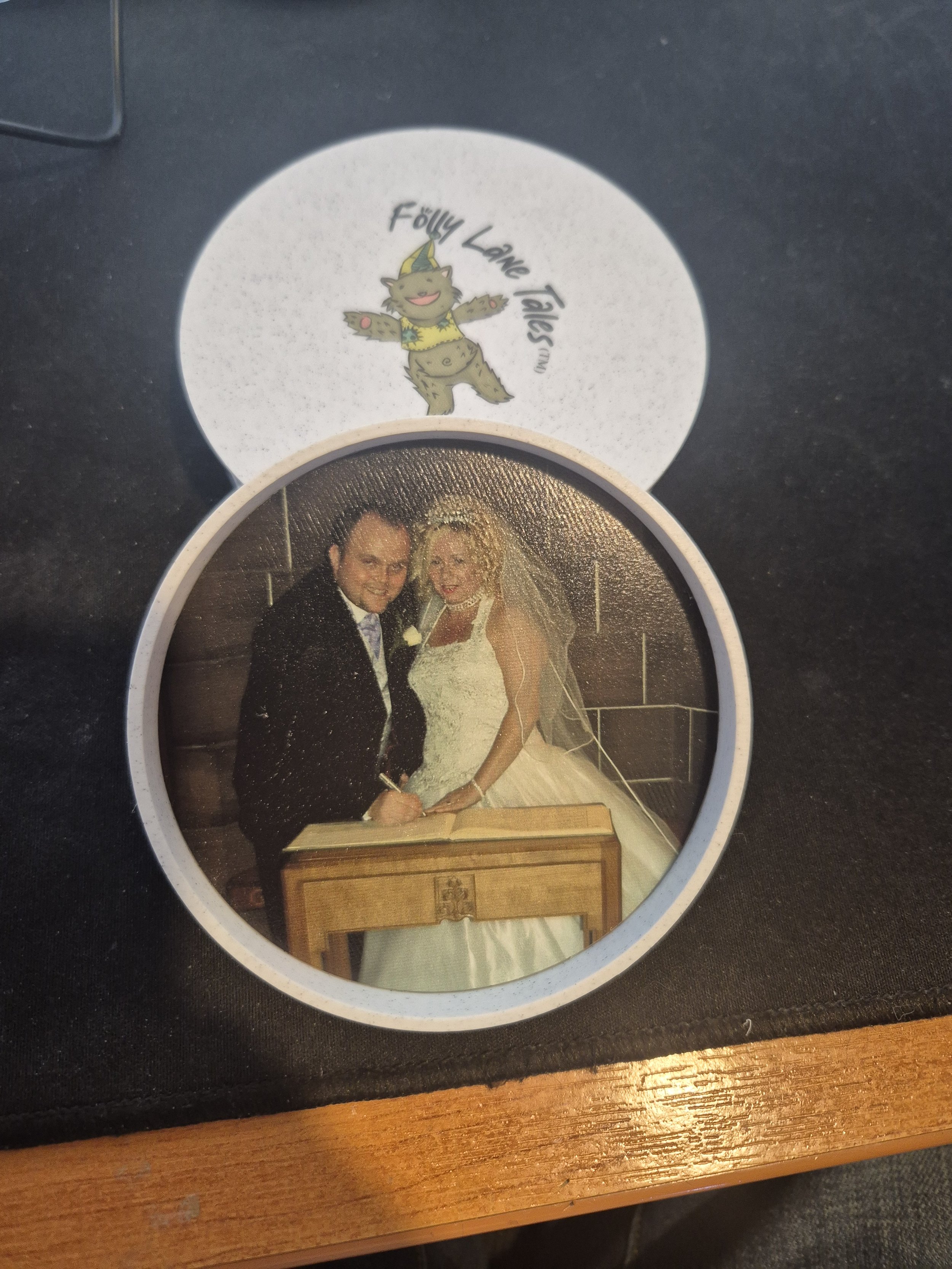 Photo inside lid