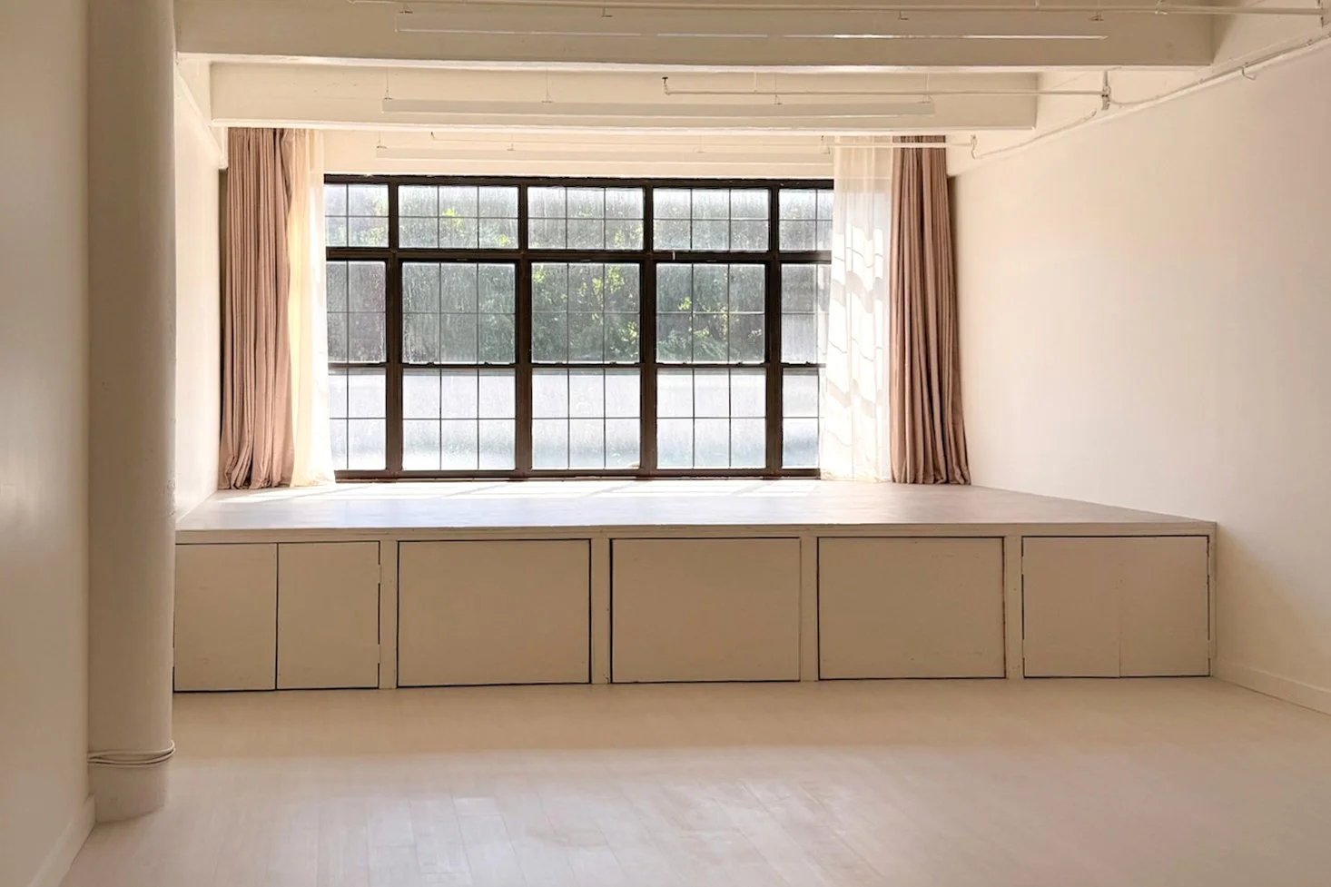 little-light-studio-natural-light-rental-studio.jpg