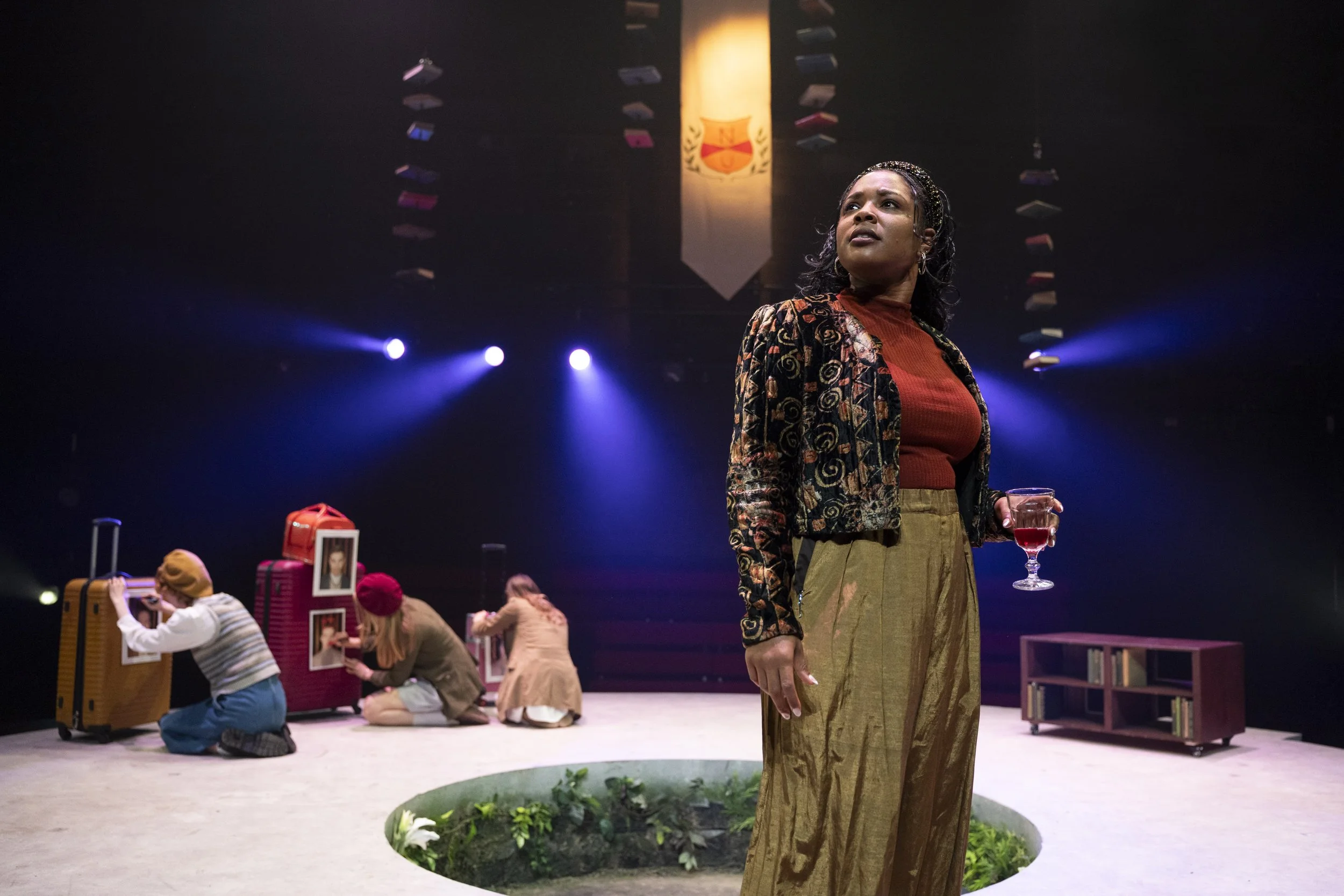 LAMDA 24-25 LLL-39 2.JPG