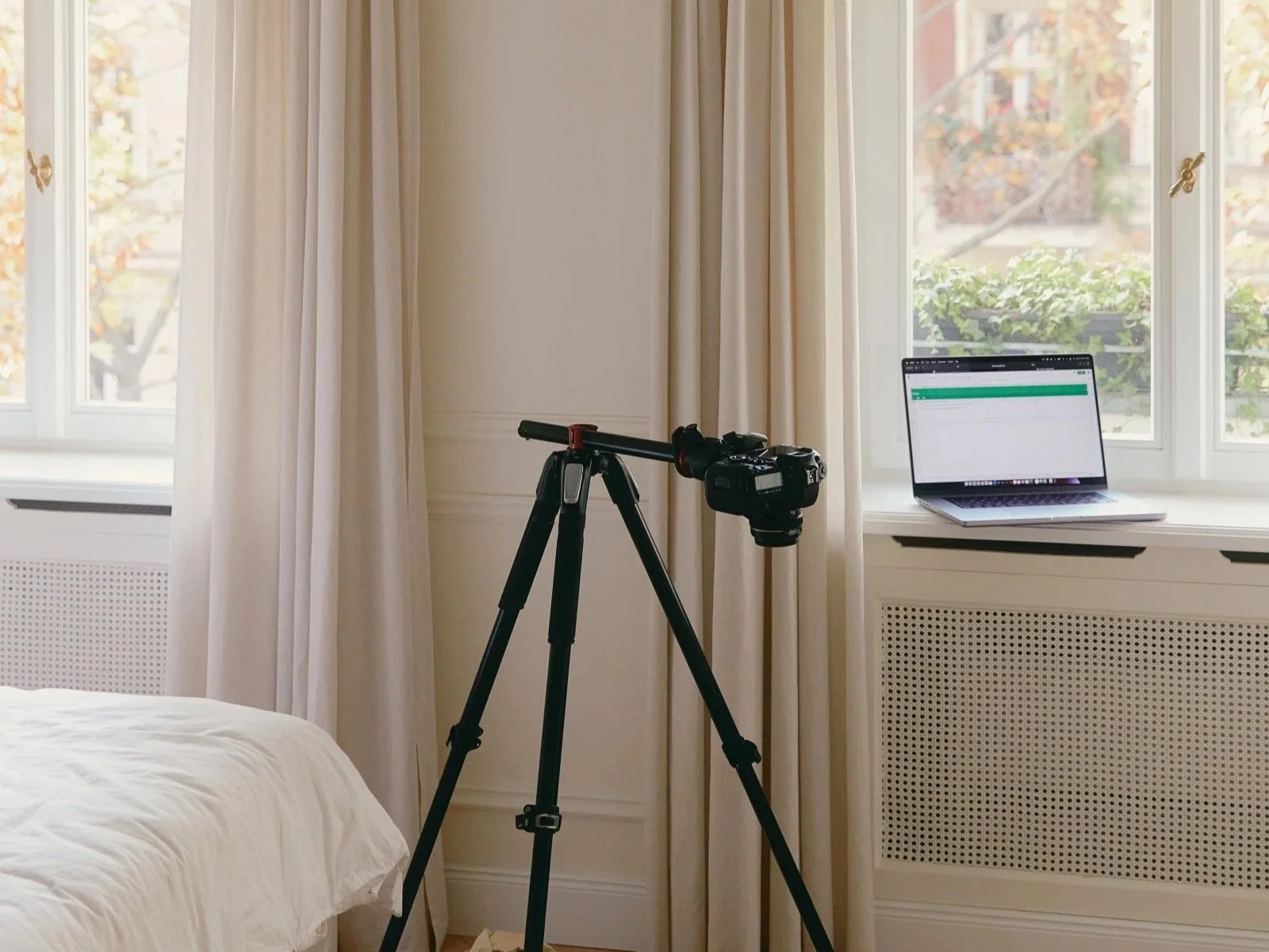 The Complete Guide to Social Media Content Pillars