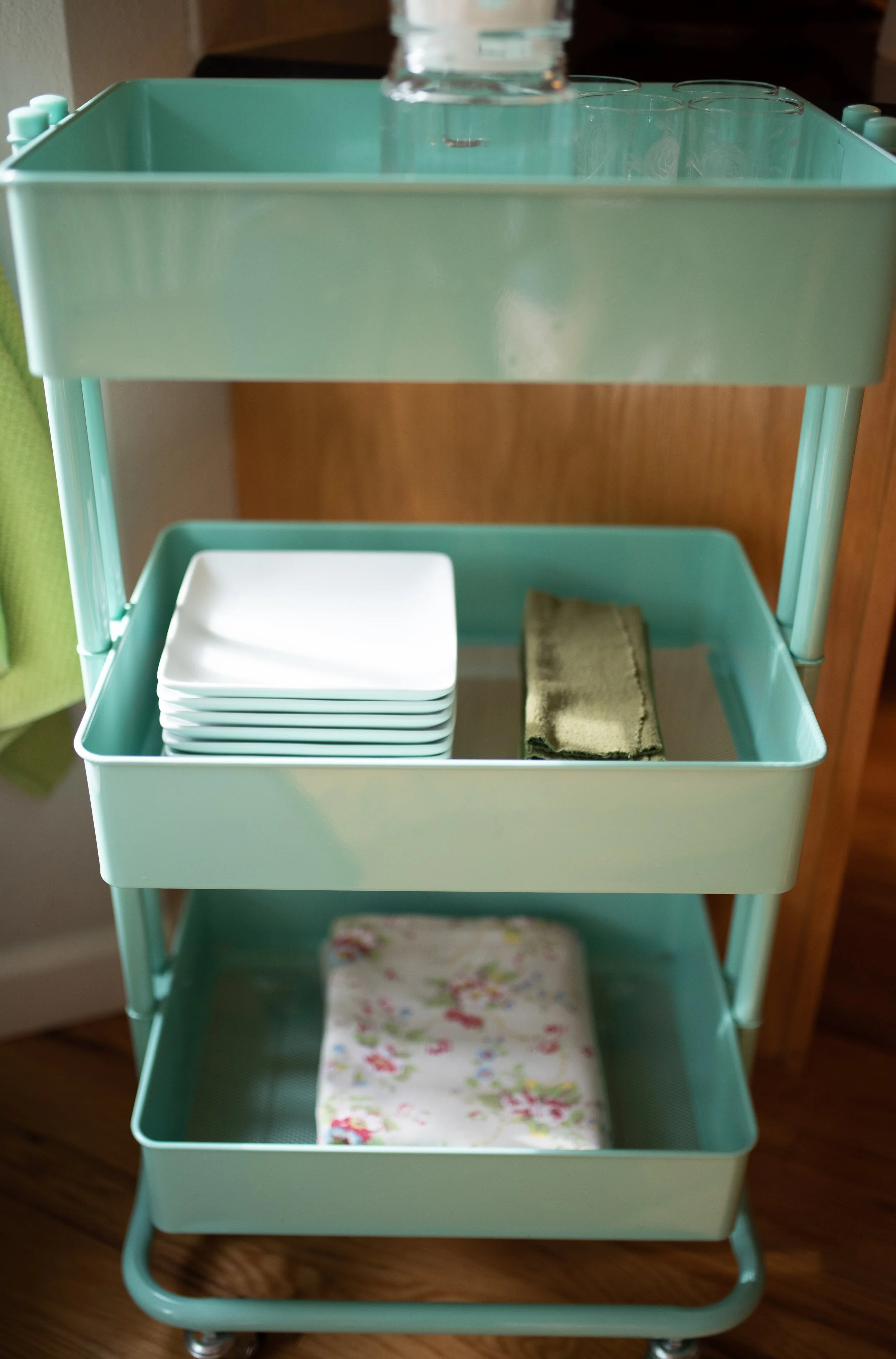 We use this cart to lay the table.