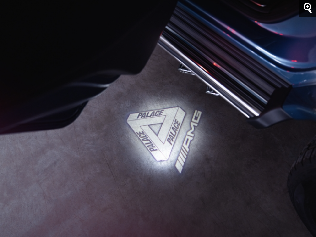  Palace AMG car light details 