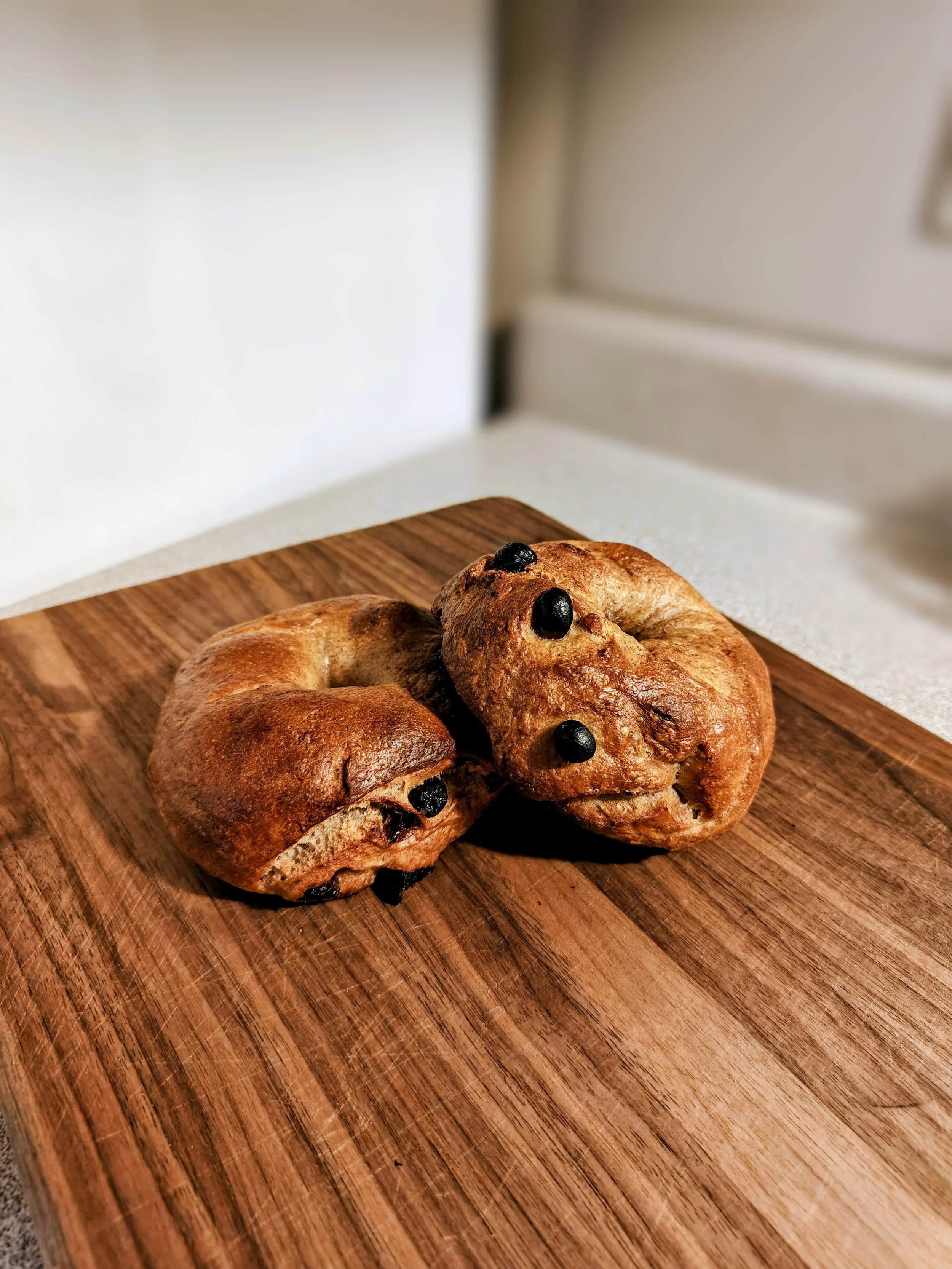Cinnamon Raisin Bagels