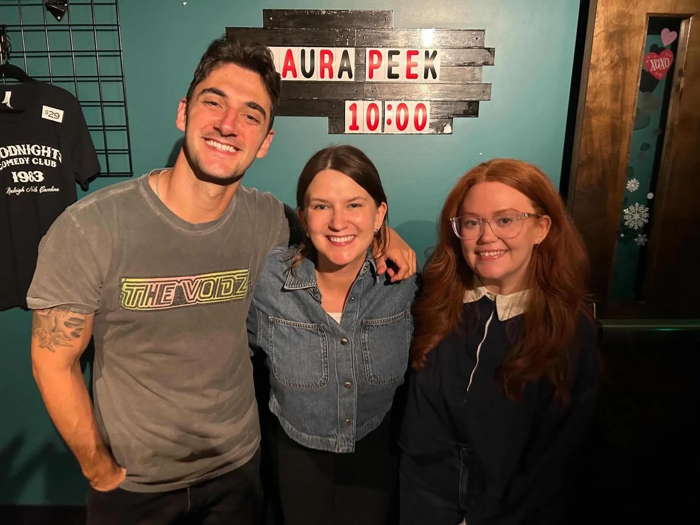 @laurapeeklive is truly one of the best comedians in the game. 5 shows this past weekend at @goodnightscomedy and I belly laughed every time. And you know @thatzoeanna crushed that host spot 💪🏼

[#3- still working on being peak male comedian]

Back