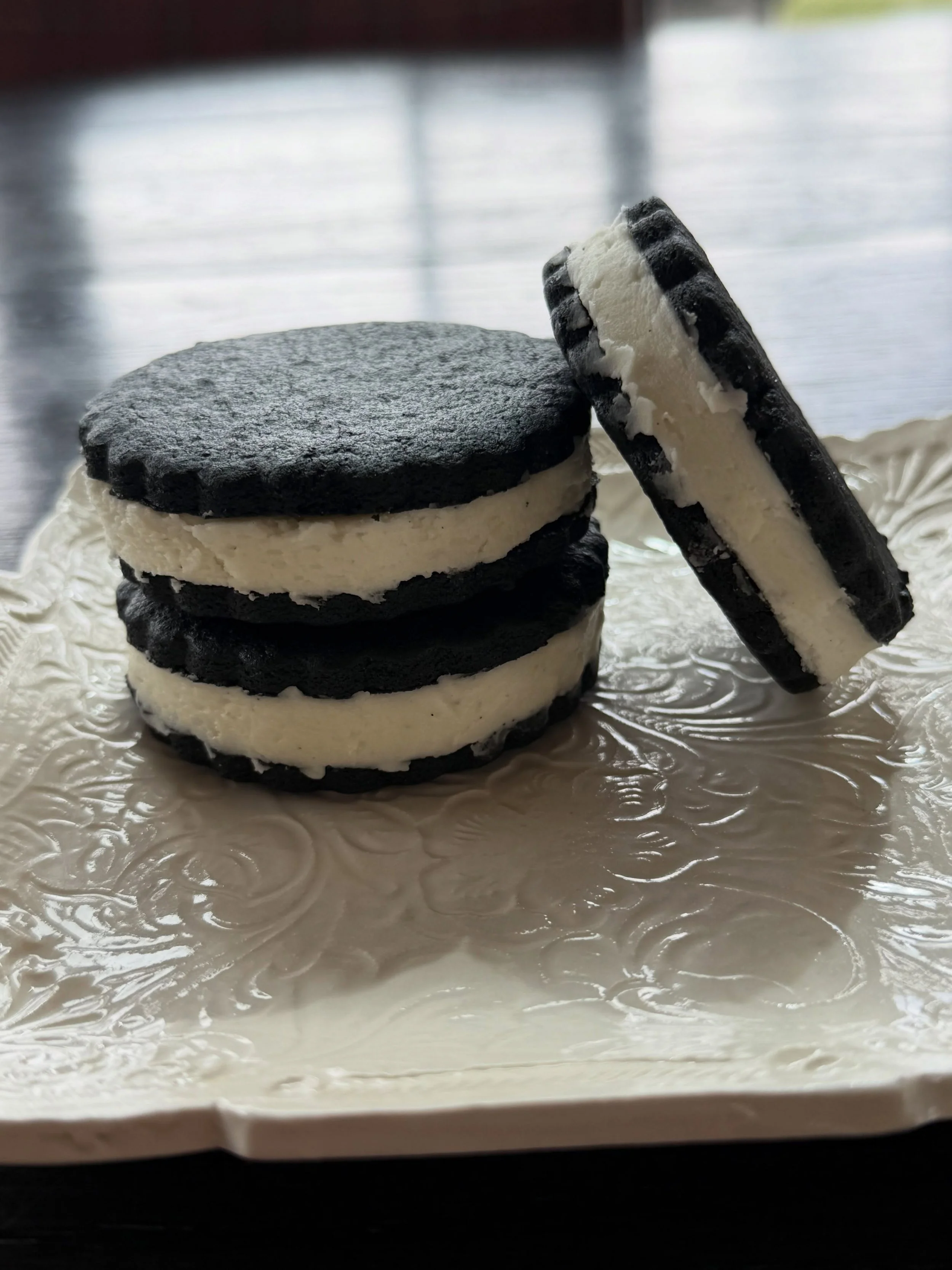 I&rsquo;m in testing mode for my next pop up. The only thing these have in common with Oreos is they are stuffed and they are round. All real ingredients. Also too much filling?
