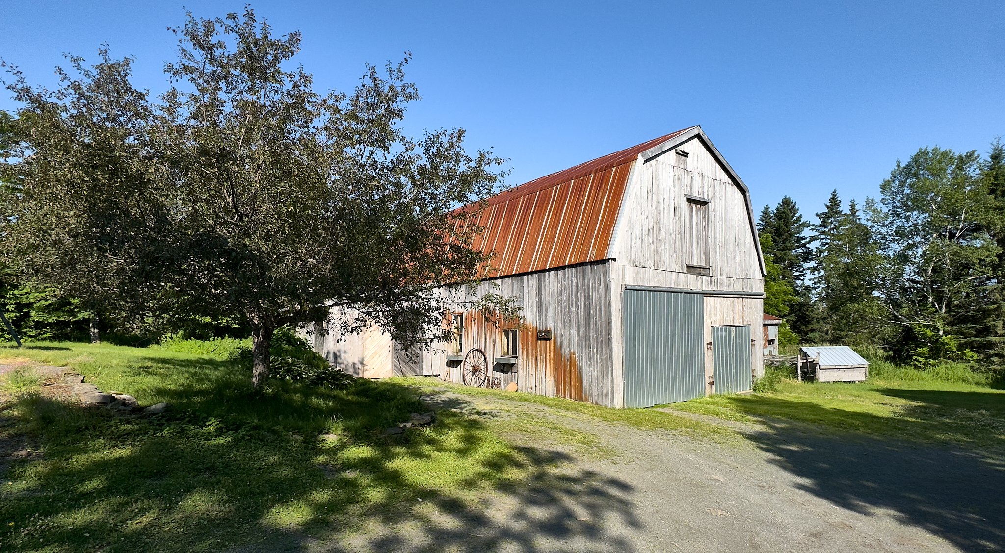 Barn.jpg