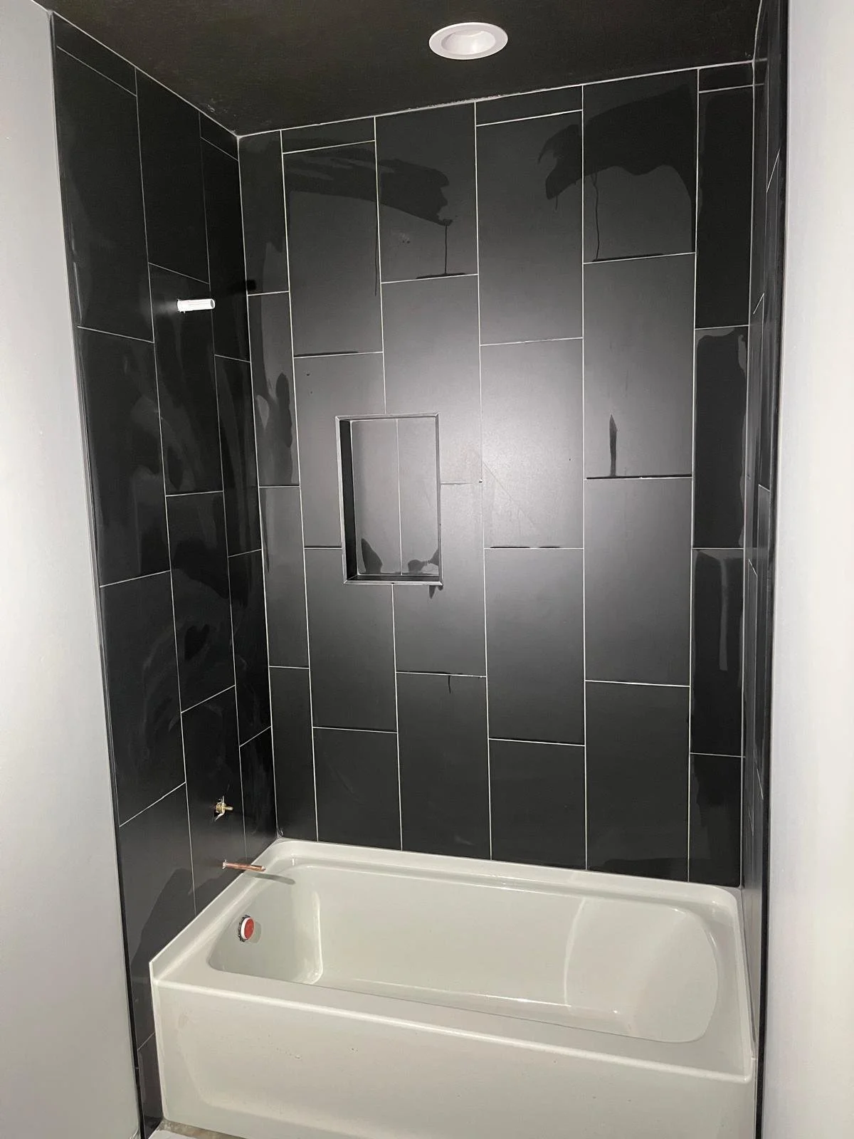 SHOWER TILE