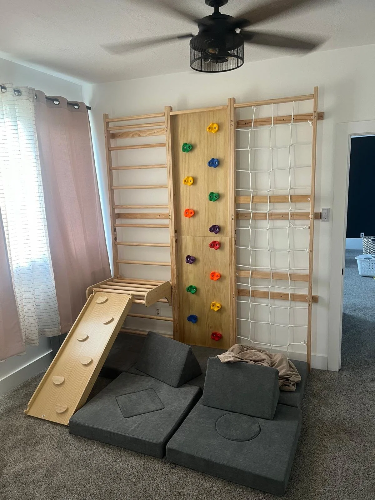 INSTALLED CHILDRENS JUNGLE GYM