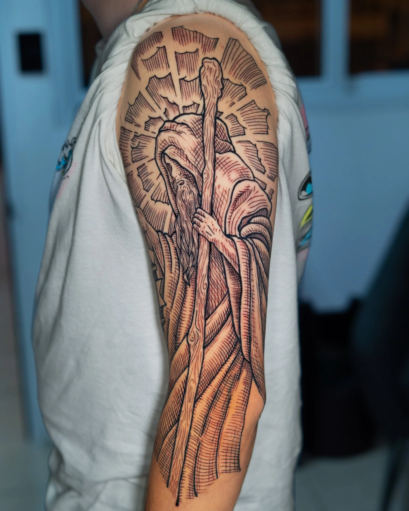 Tatuaje estilo grabado, etching, woodcut, linework, blackwork. Hecho en Antigua Guatemala, Guatemala. Tatuaje hecho por Benjamin Saenz en Antigua Guatemala, en el tattoo shop: Sublime Tattoo Antigua.