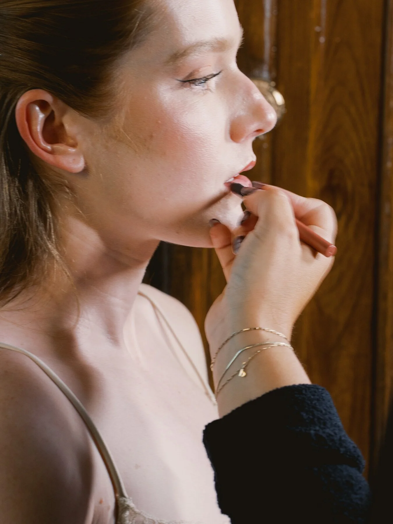 Pittsburgh bride. Getting Ready. Makeup Artist Applies Lip Liner.