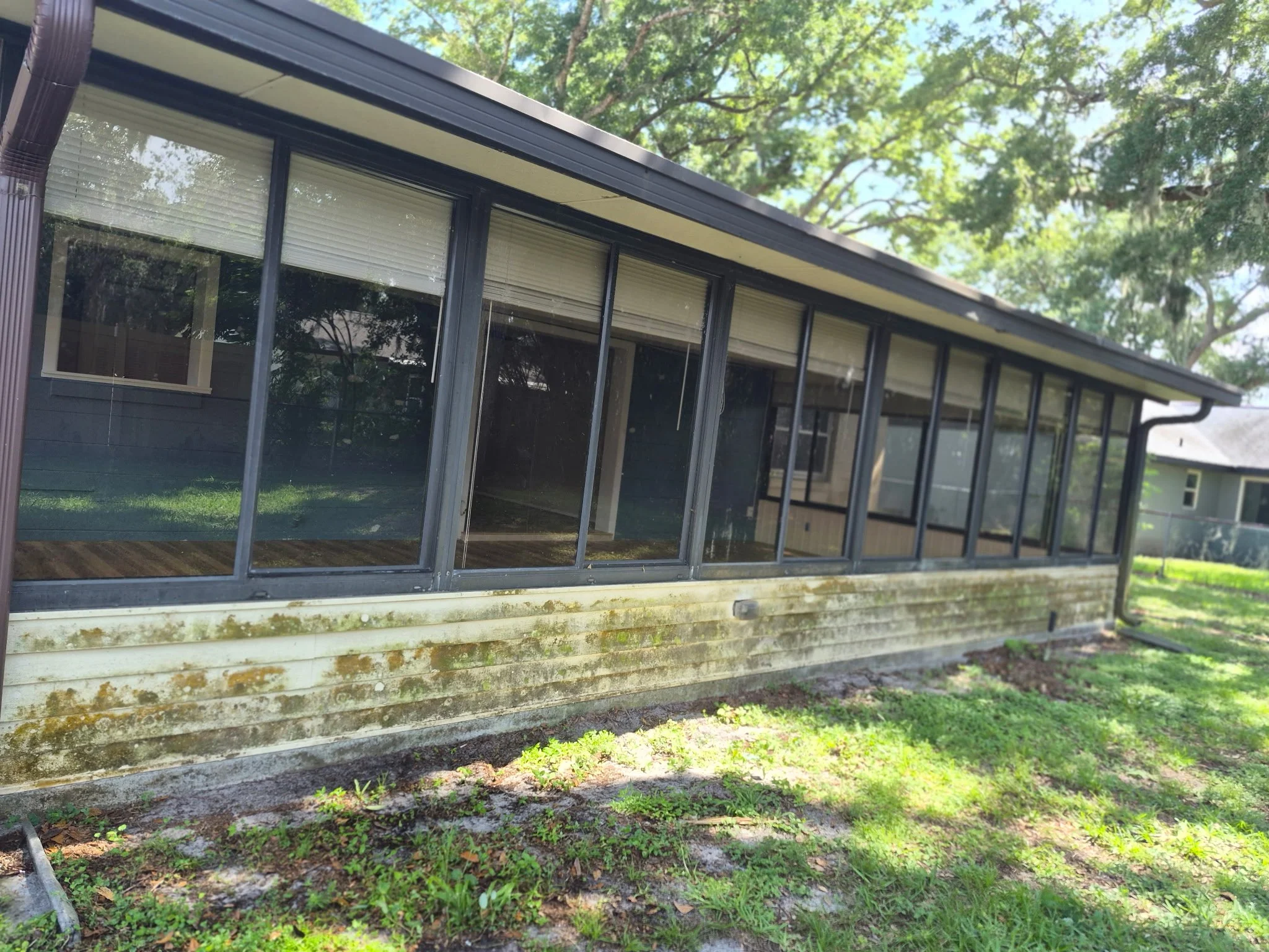 Patio Before.jpg