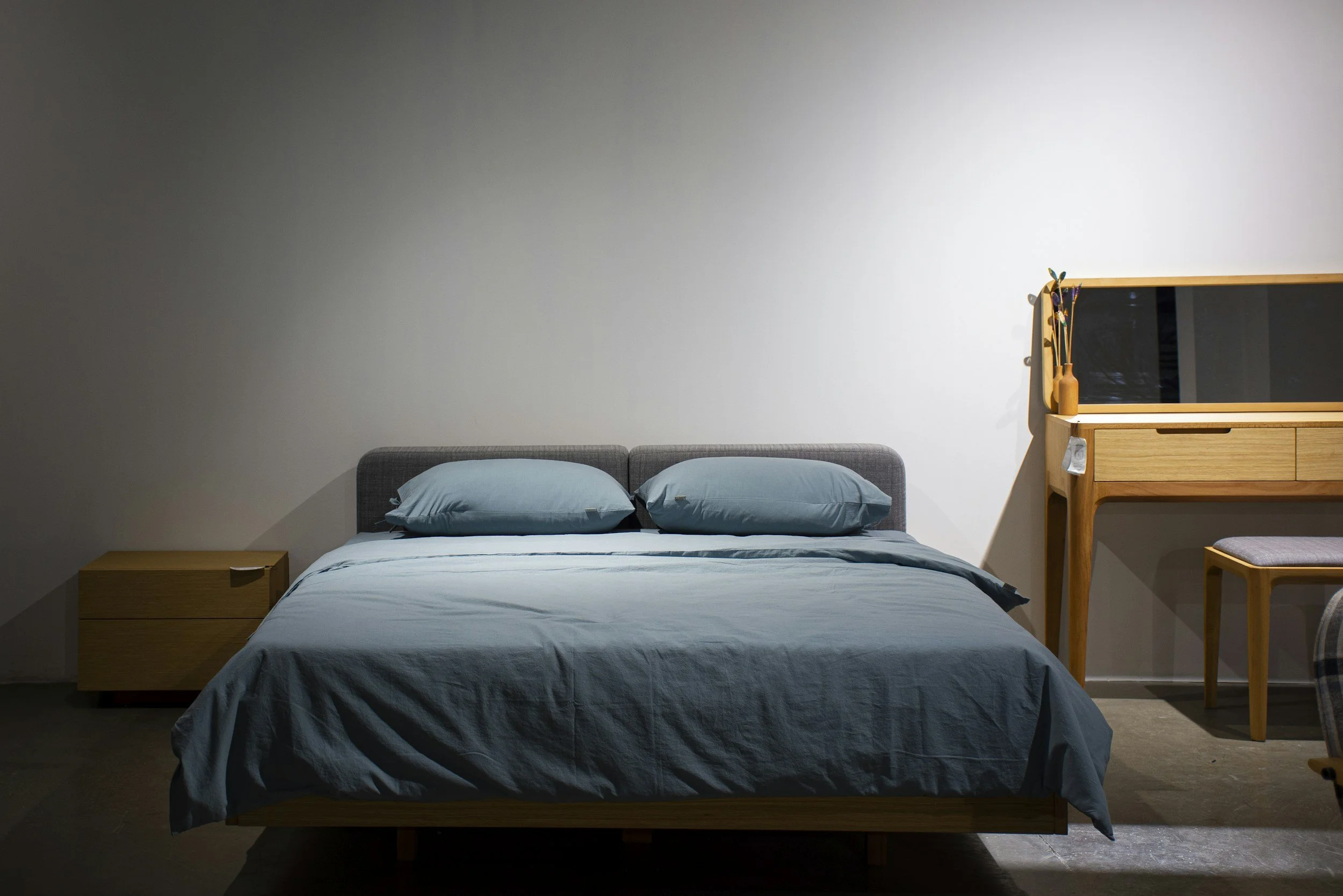 DONATE FURNITURE FOR A HOPE CHEST