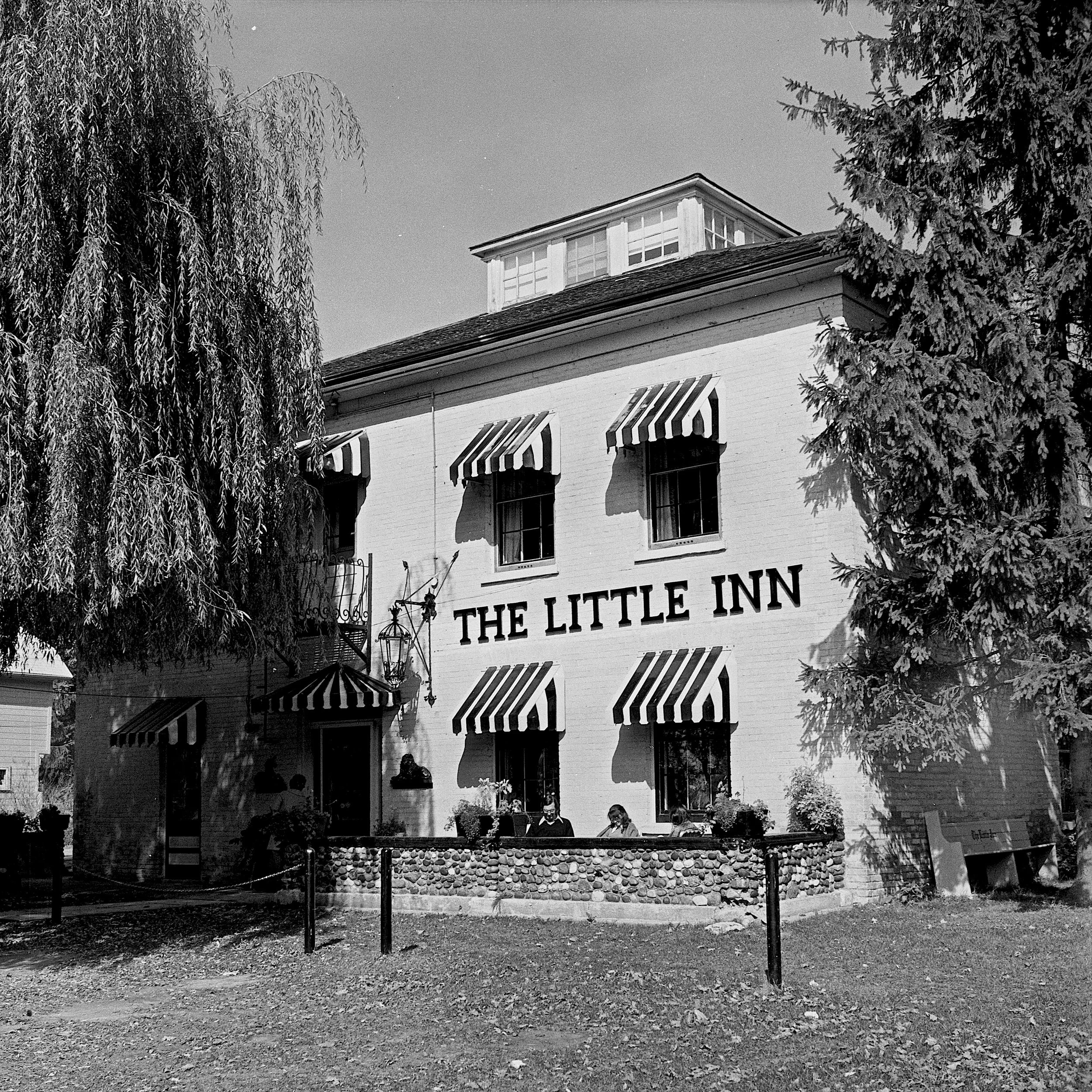 The Little Inn 12” x 12” Limited Edition Photography

Produced on matte Canson Rag Photographique

