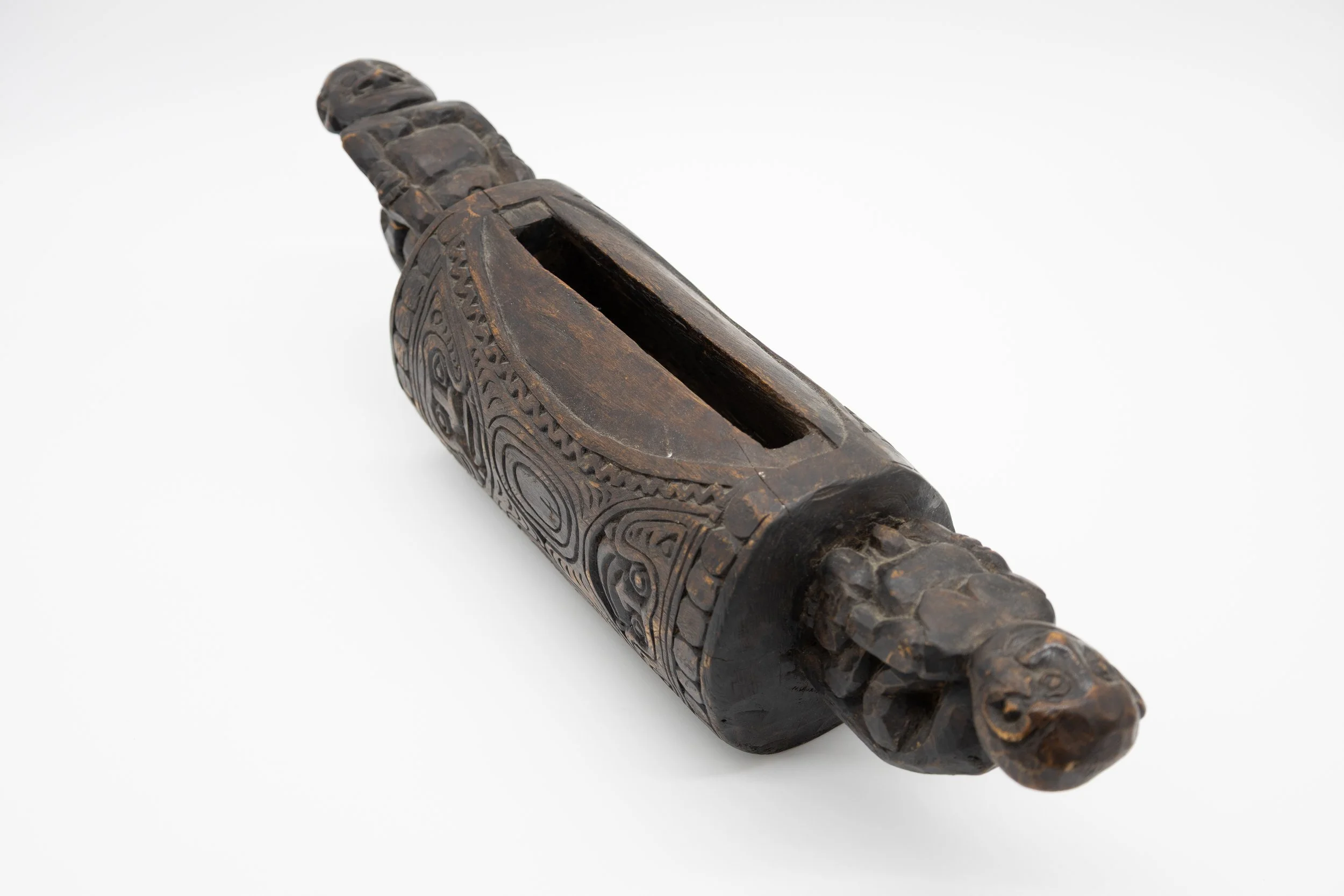 New Guinea carved container