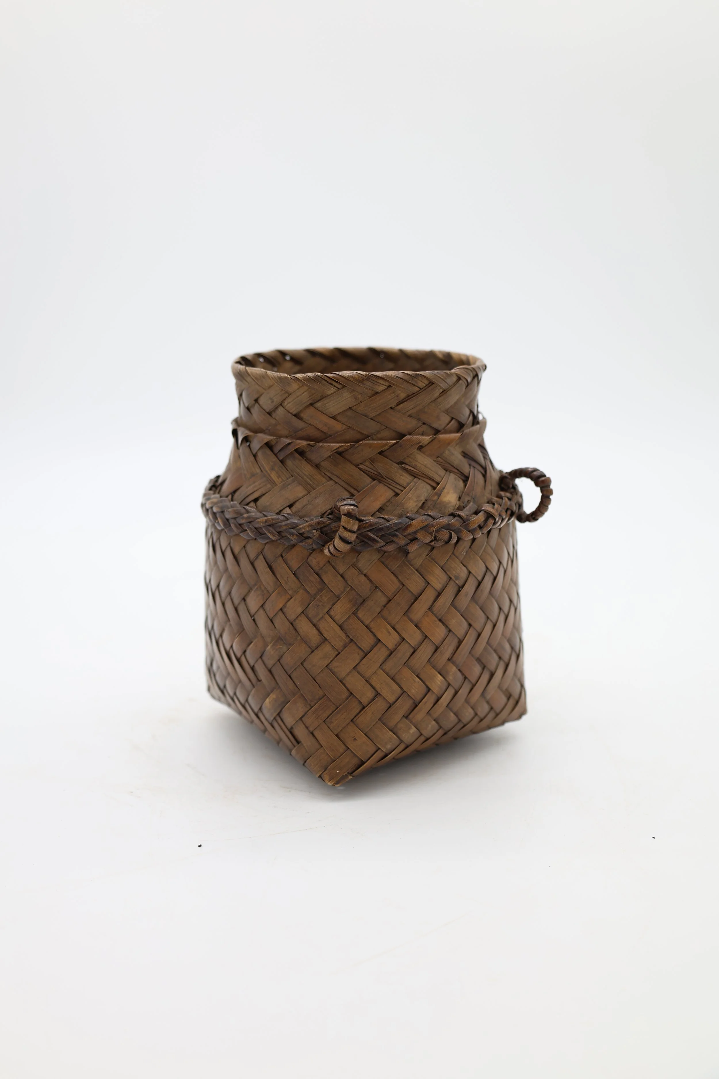 Indonesian Basket
