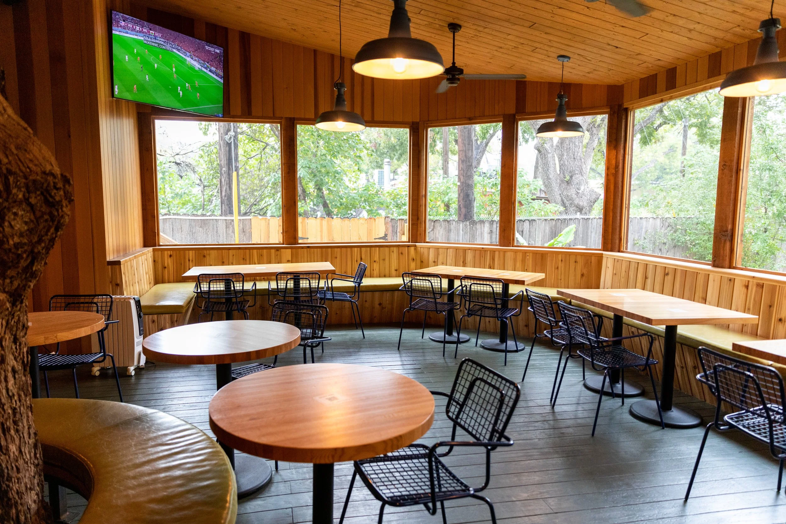 lous-barton-springs-06.jpg