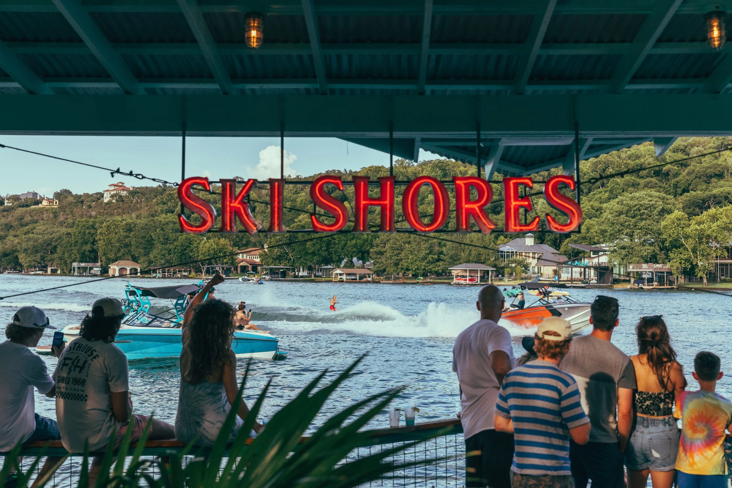 mml-restaurants-061-ski-shores-justin-cook-58-8.jpg