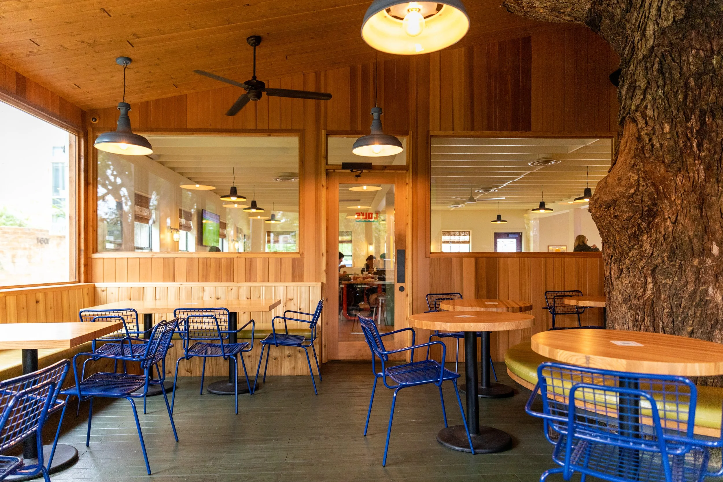 lous-barton-springs-03.jpg