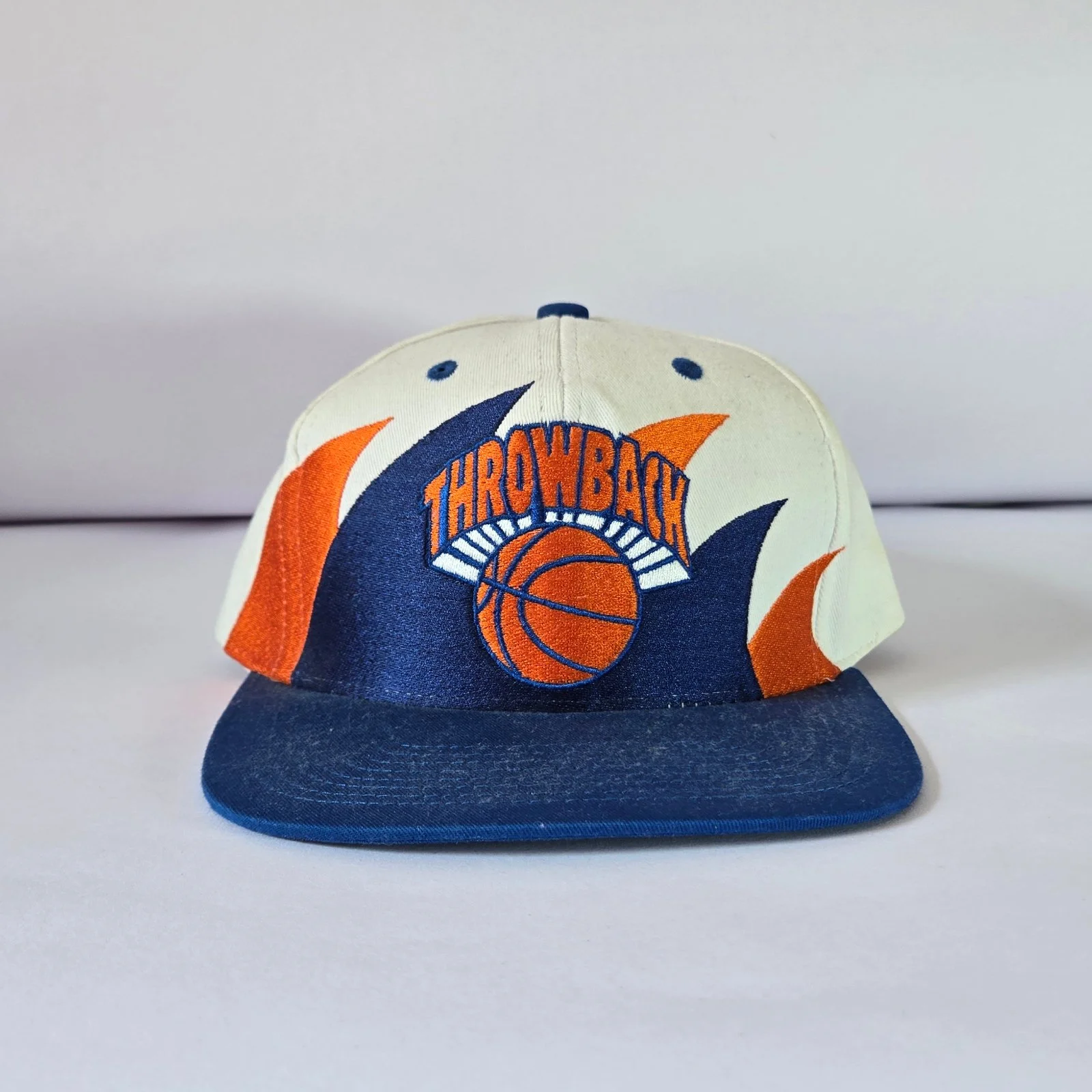 Mr. Throwback - Knicks Sharktooth