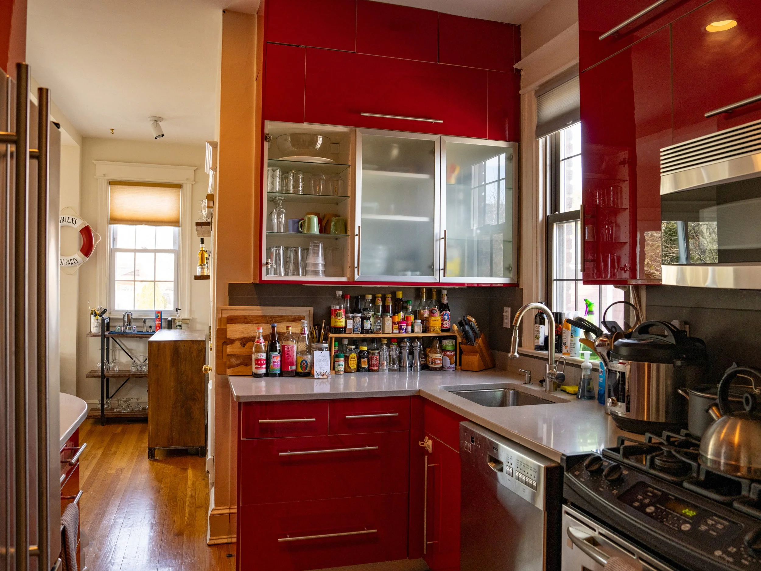 090 Kitchen1.jpg