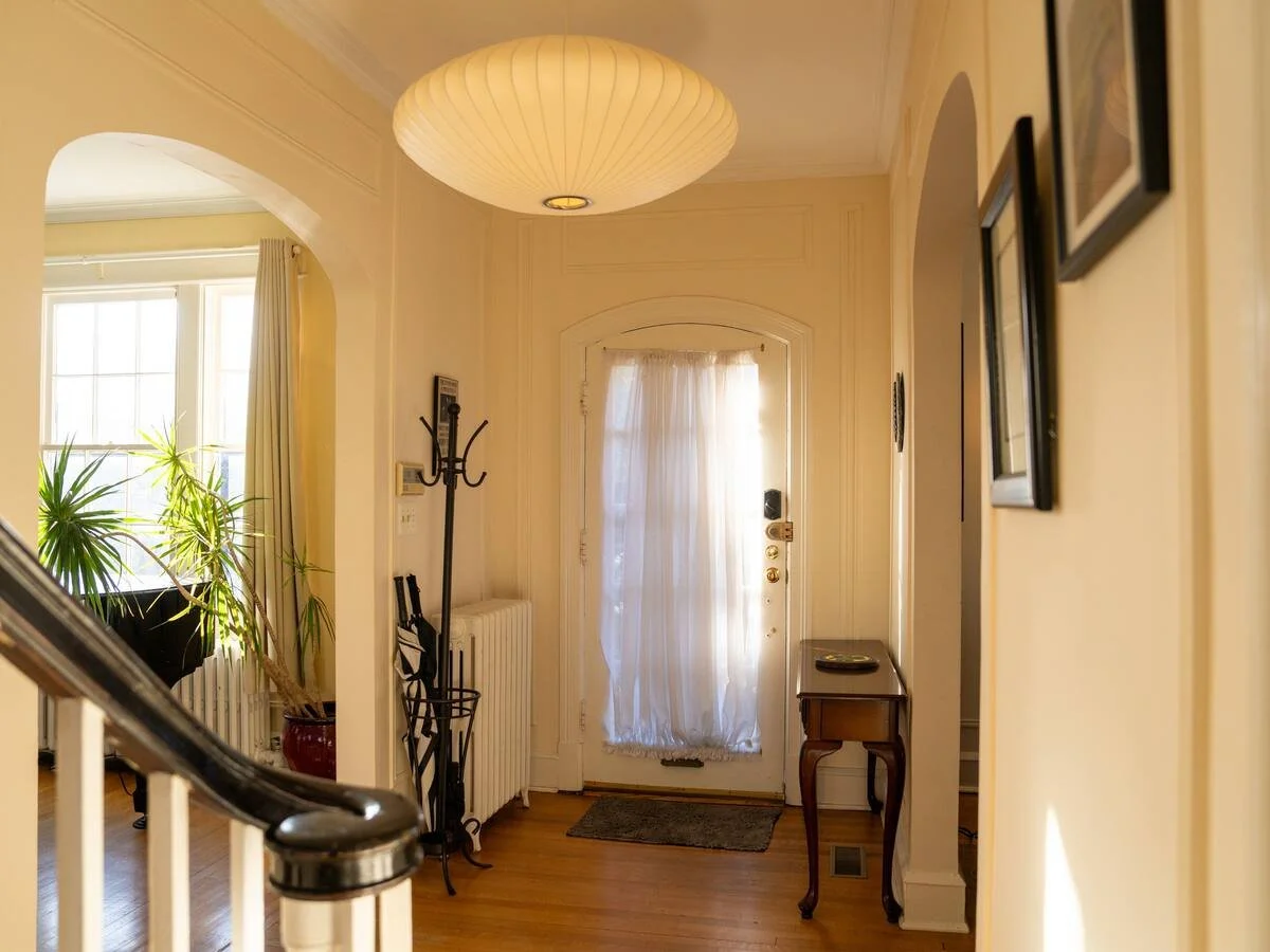 110 entry facing door.jpeg