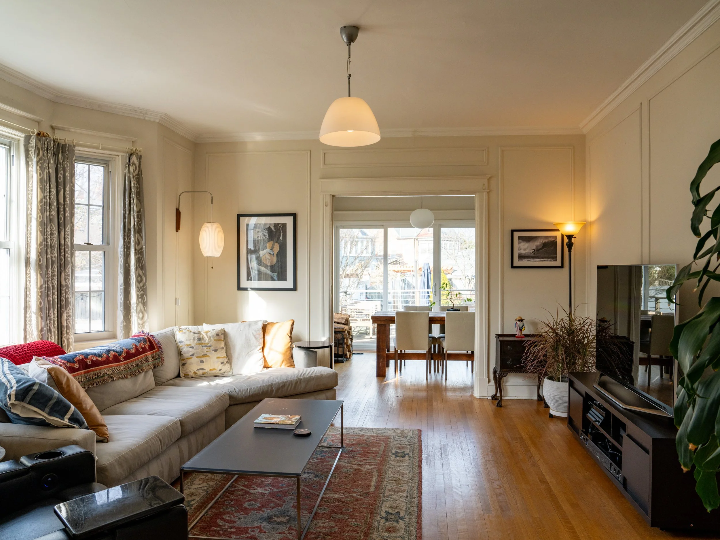 030 Family room.jpg