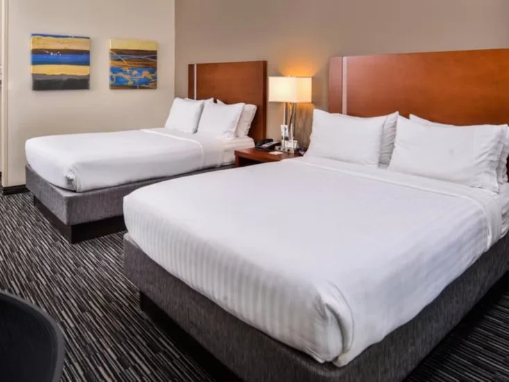 holiday-inn-express-and-suites-york-5271692021-4x3.jpeg