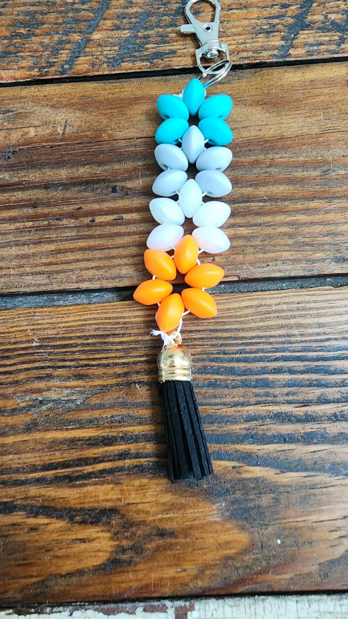 K_Coastal_Sunset_Tassel_Keychain.jpg