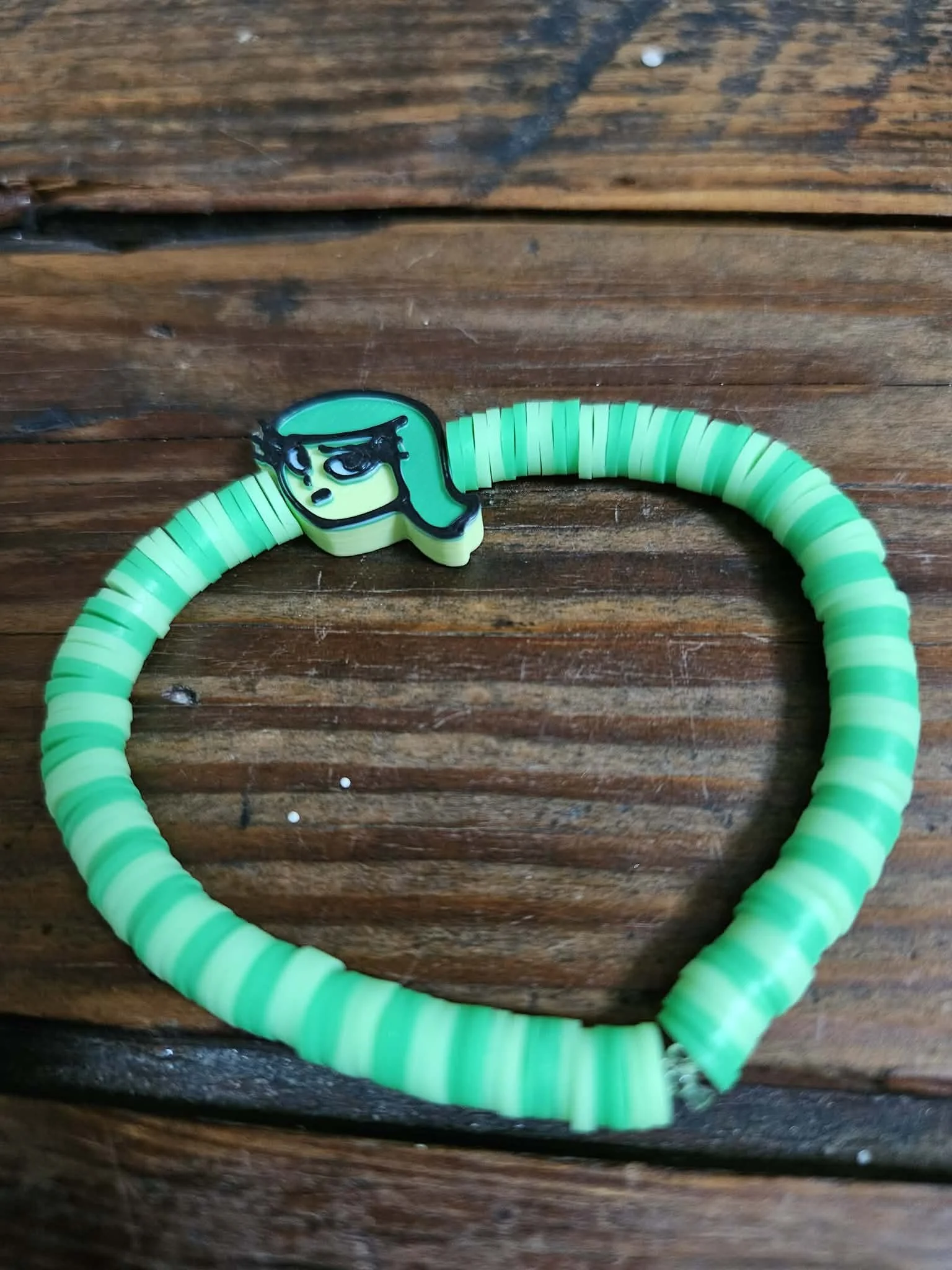 Vibrant Green Disgust Bracelet