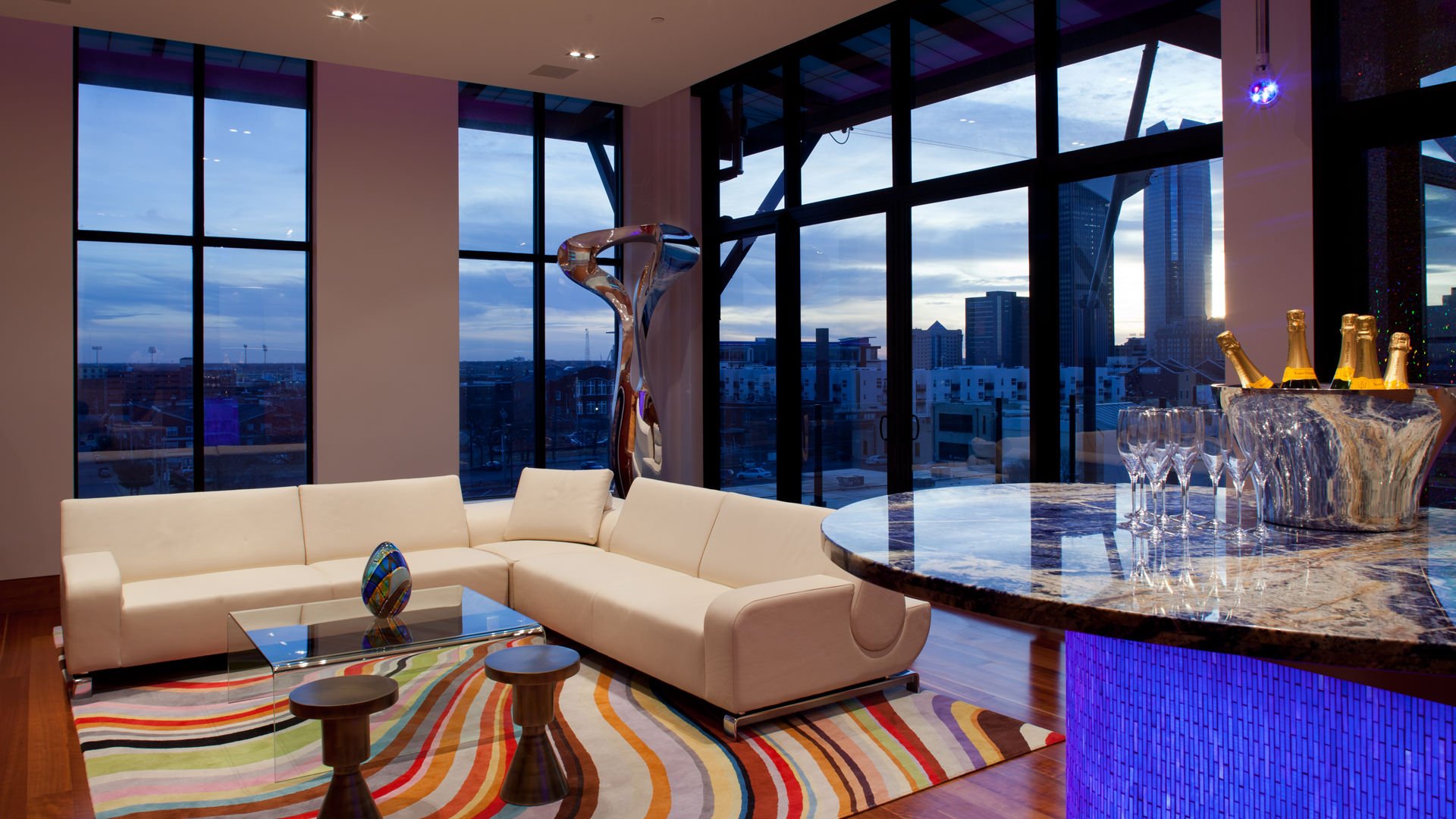 BLOCK 42 PENTHOUSE