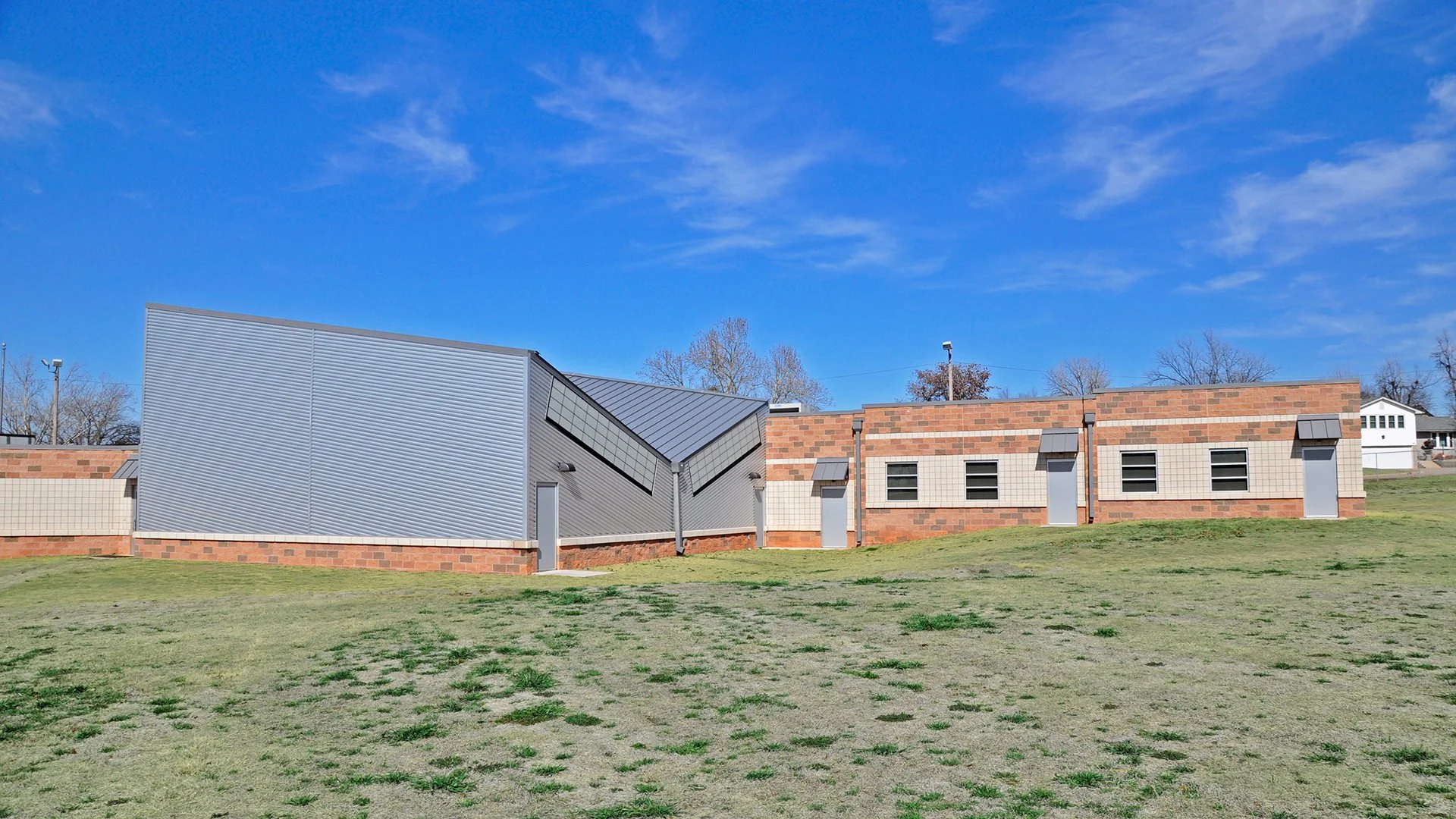 OAKRIDGE ELEMENTARY SCHOOL