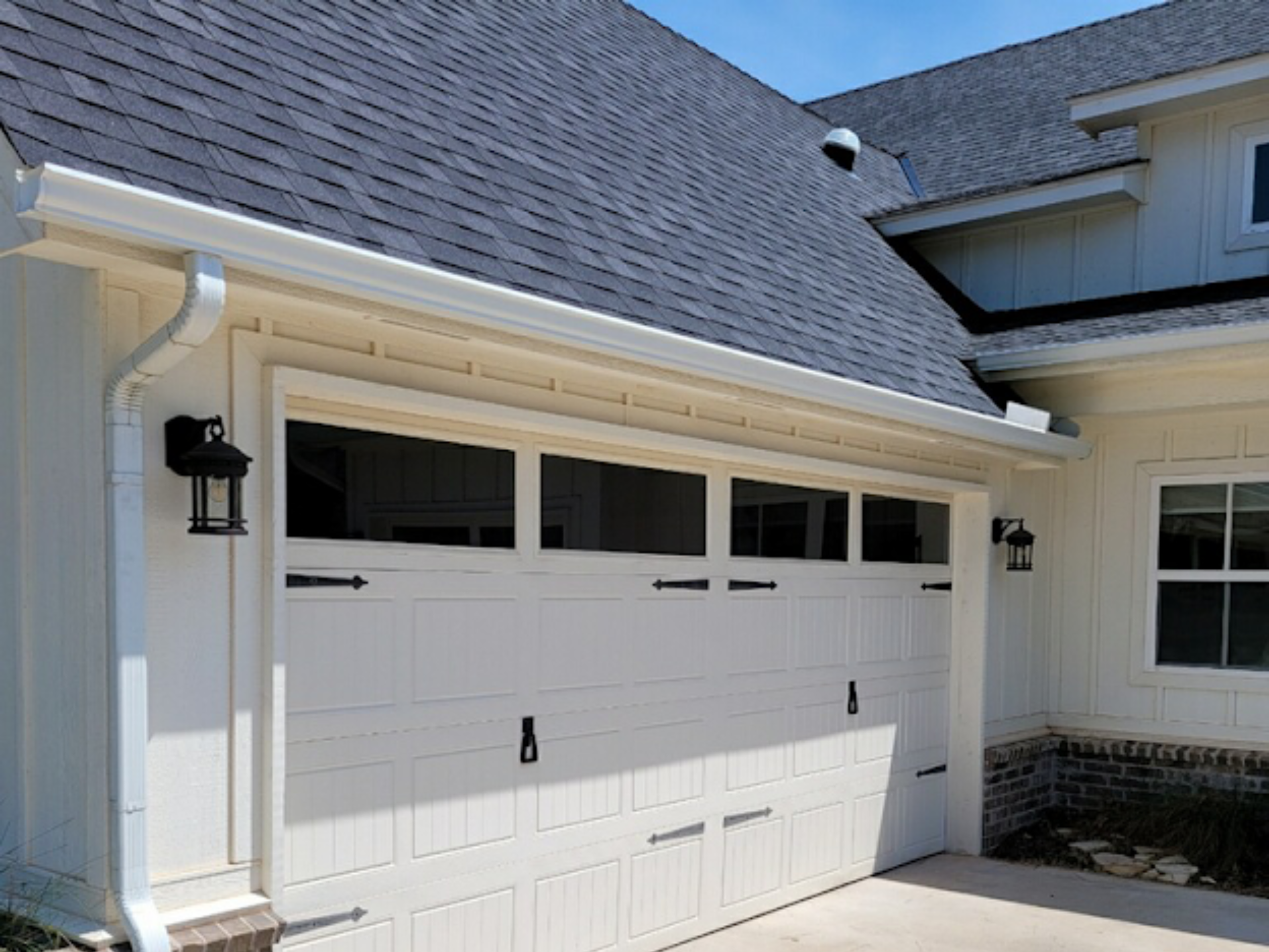 Seamless Gutter Installation