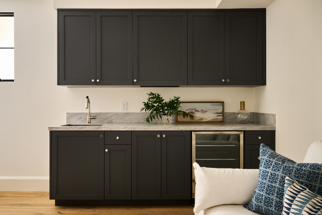 JenCaskey_409Bayview_022.png