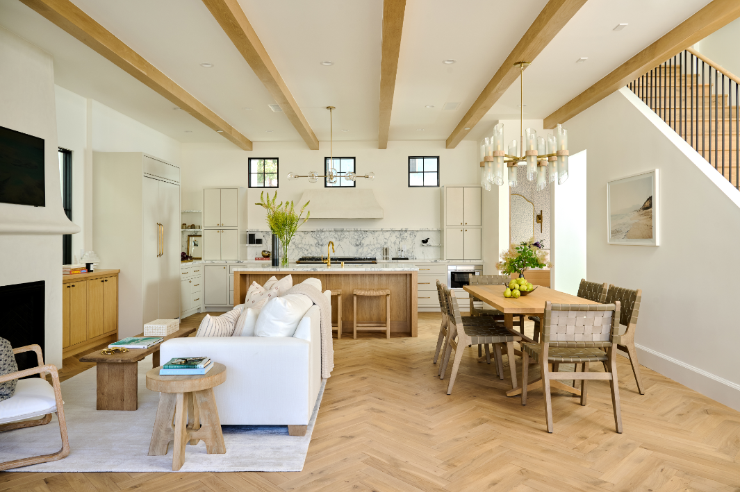 JenCaskey_409Bayview_001.png