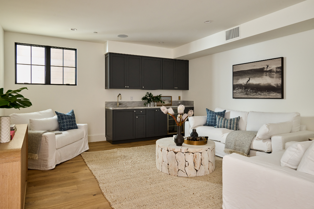 JenCaskey_409Bayview_038.png