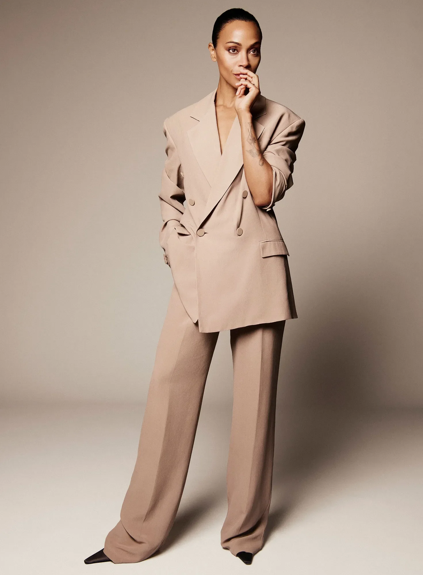 VF1224-VF-Hollywood-Portfolio-04.jpg.webp