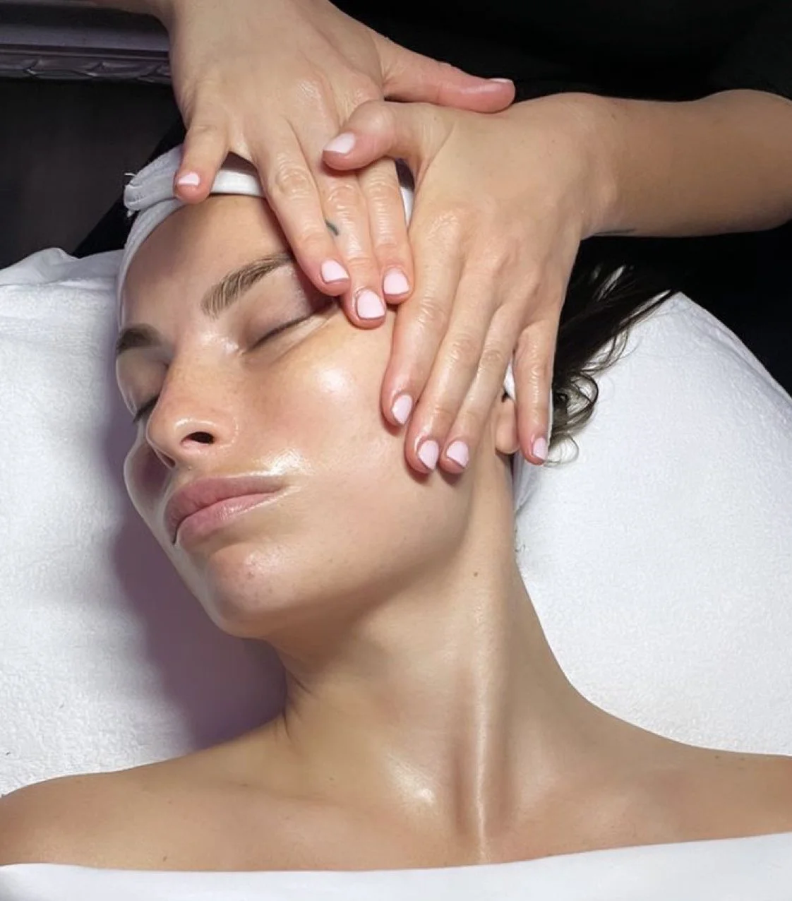Relax Facial - 45 Minutes